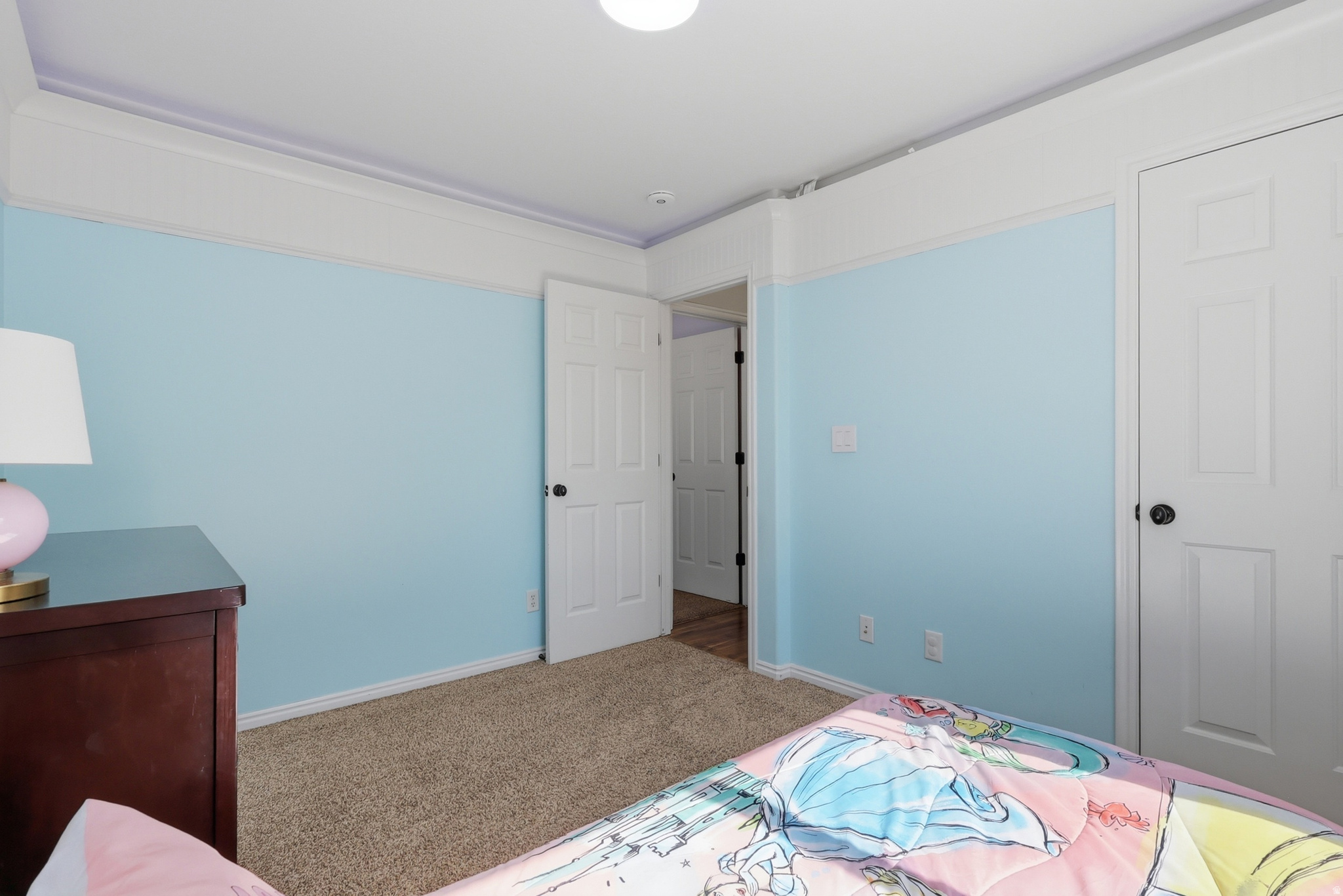 ABBIE COURT - Residential