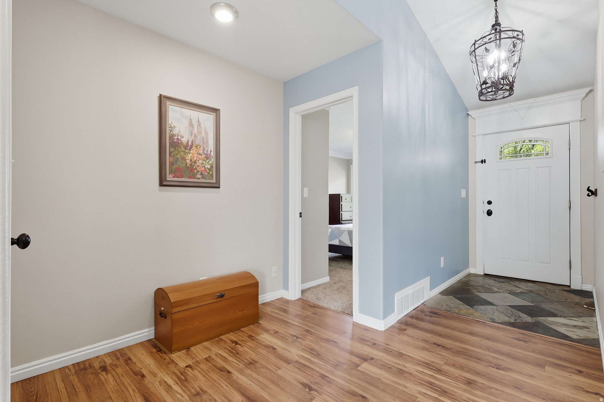 ABBIE COURT - Residential