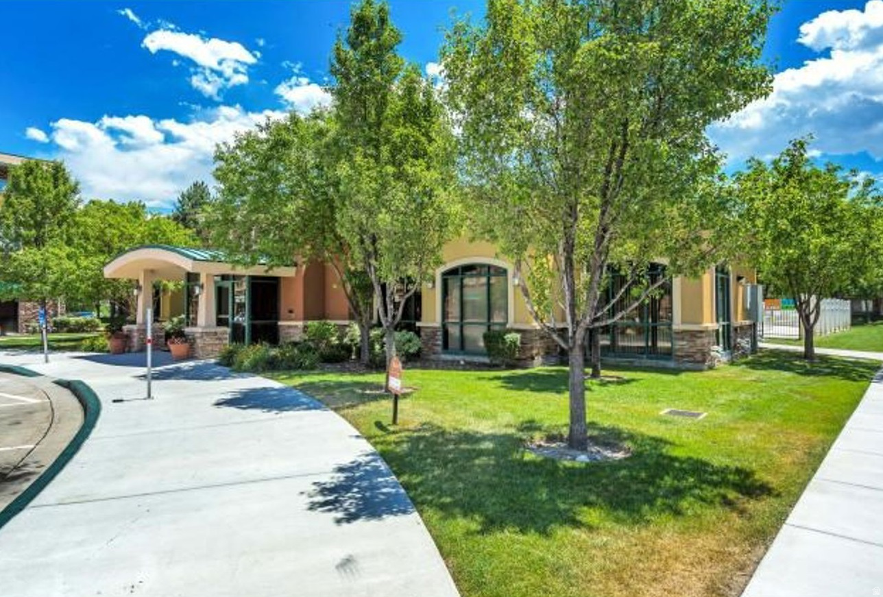 RIVERS EDGE CONDOMINIUMS - Residential