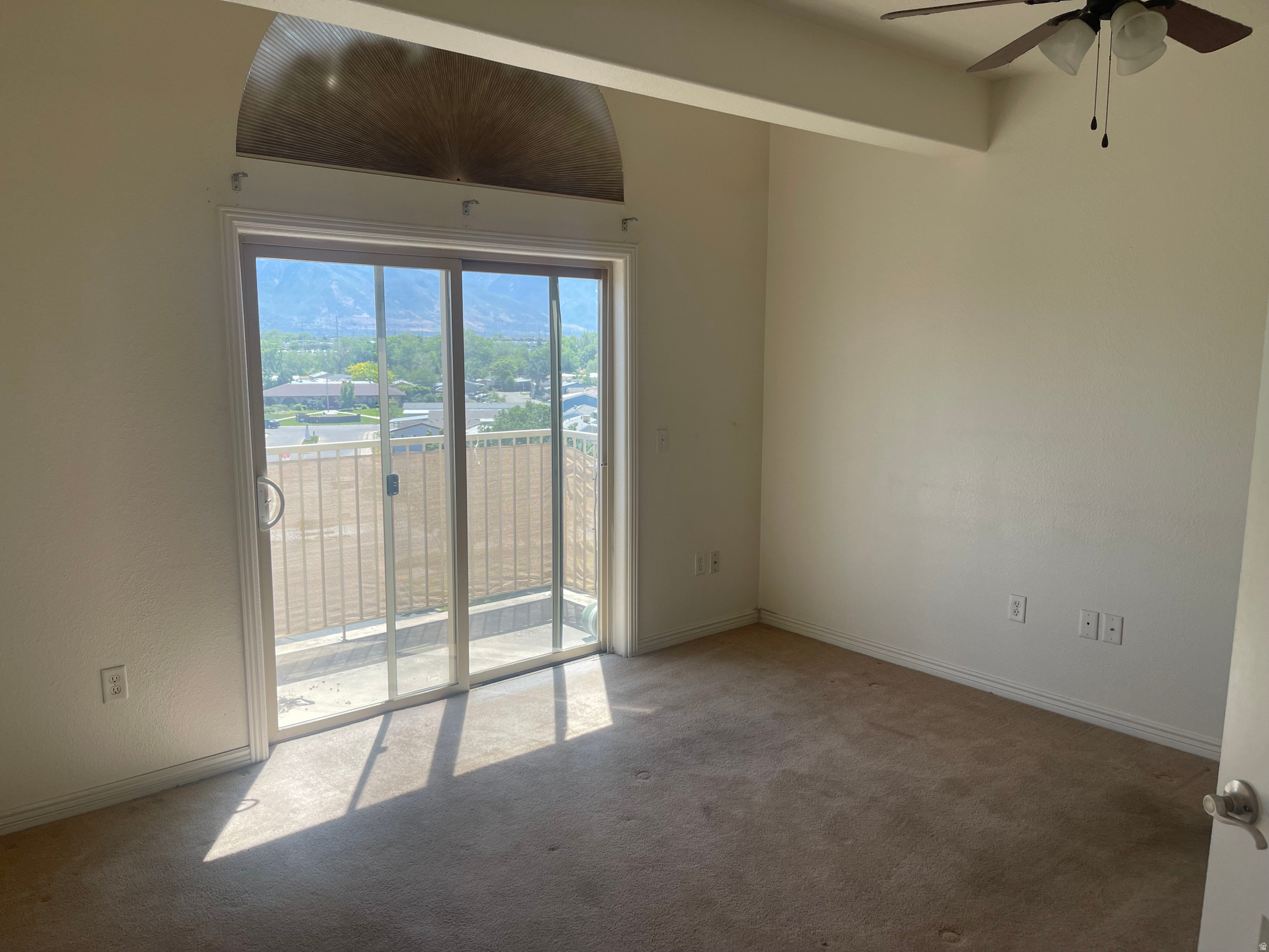 RIVERS EDGE CONDOMINIUMS - Residential