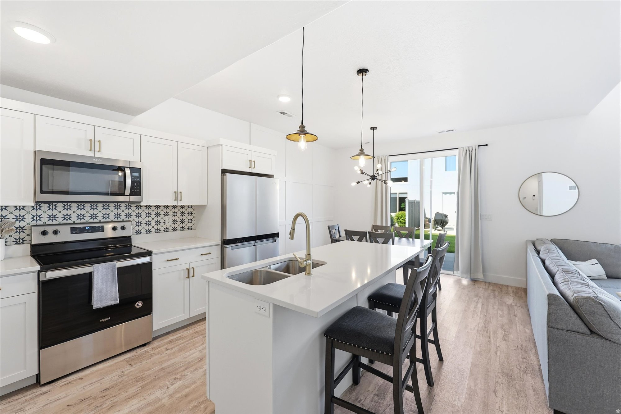 LAKEVIEW FIELDS - Residential
