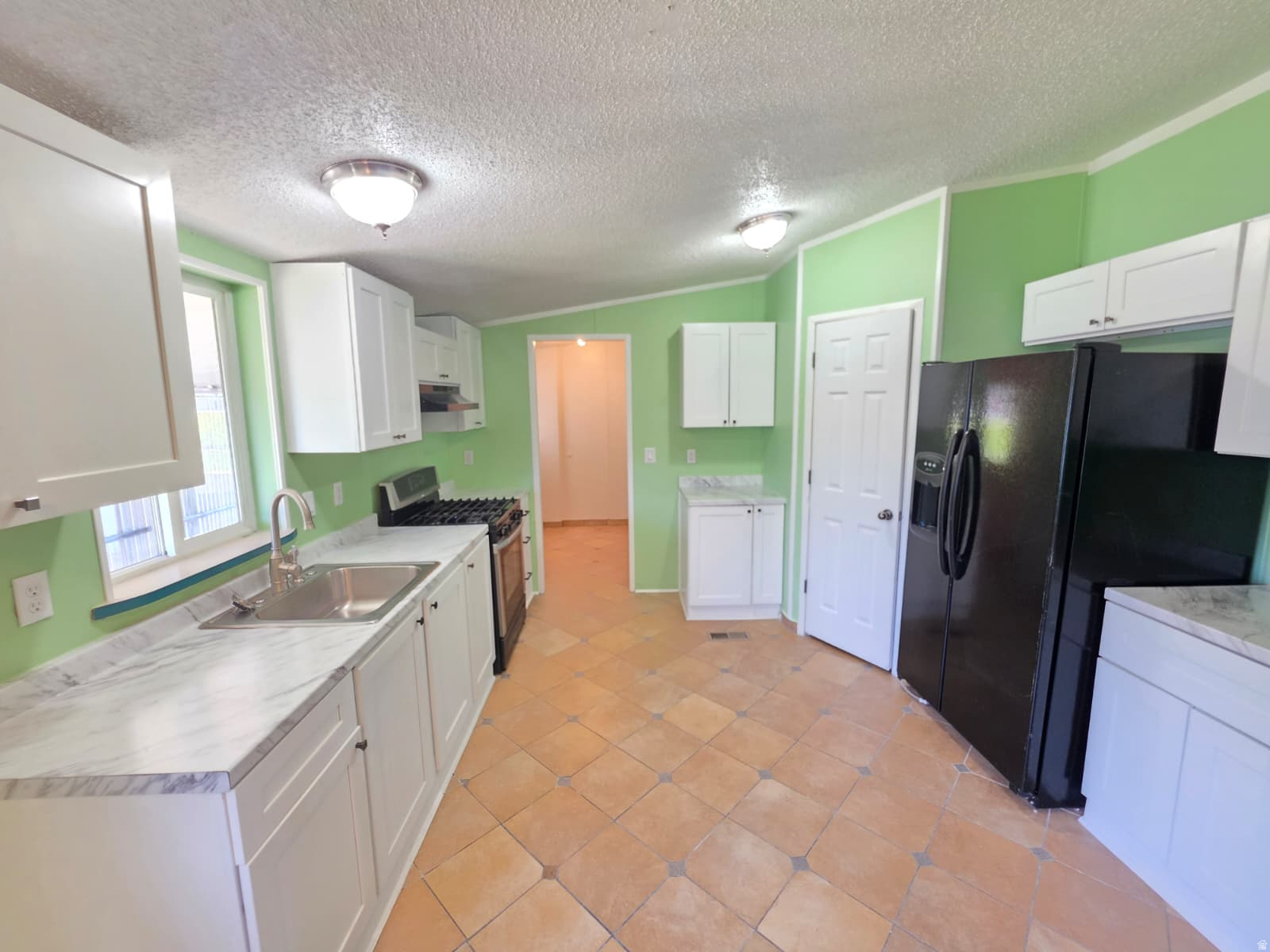 MOUNTAIN VIEW - Residential