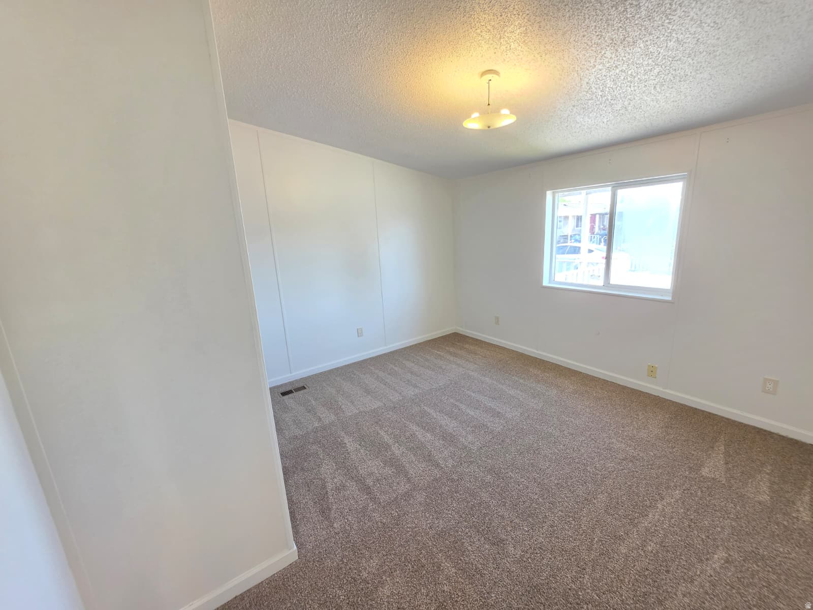 MOUNTAIN VIEW - Residential