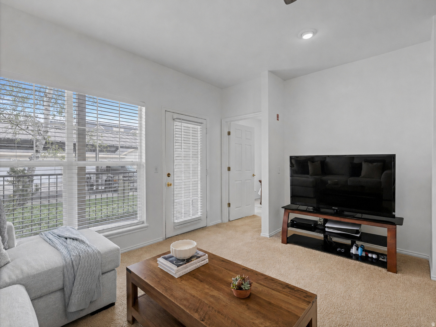 CANYON CREEK - Residential