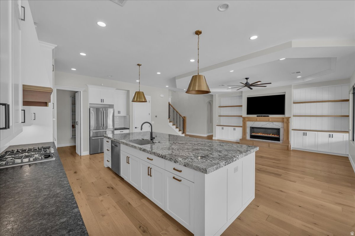 COVE AT LITTLE VALLEY PH 2 - Residential