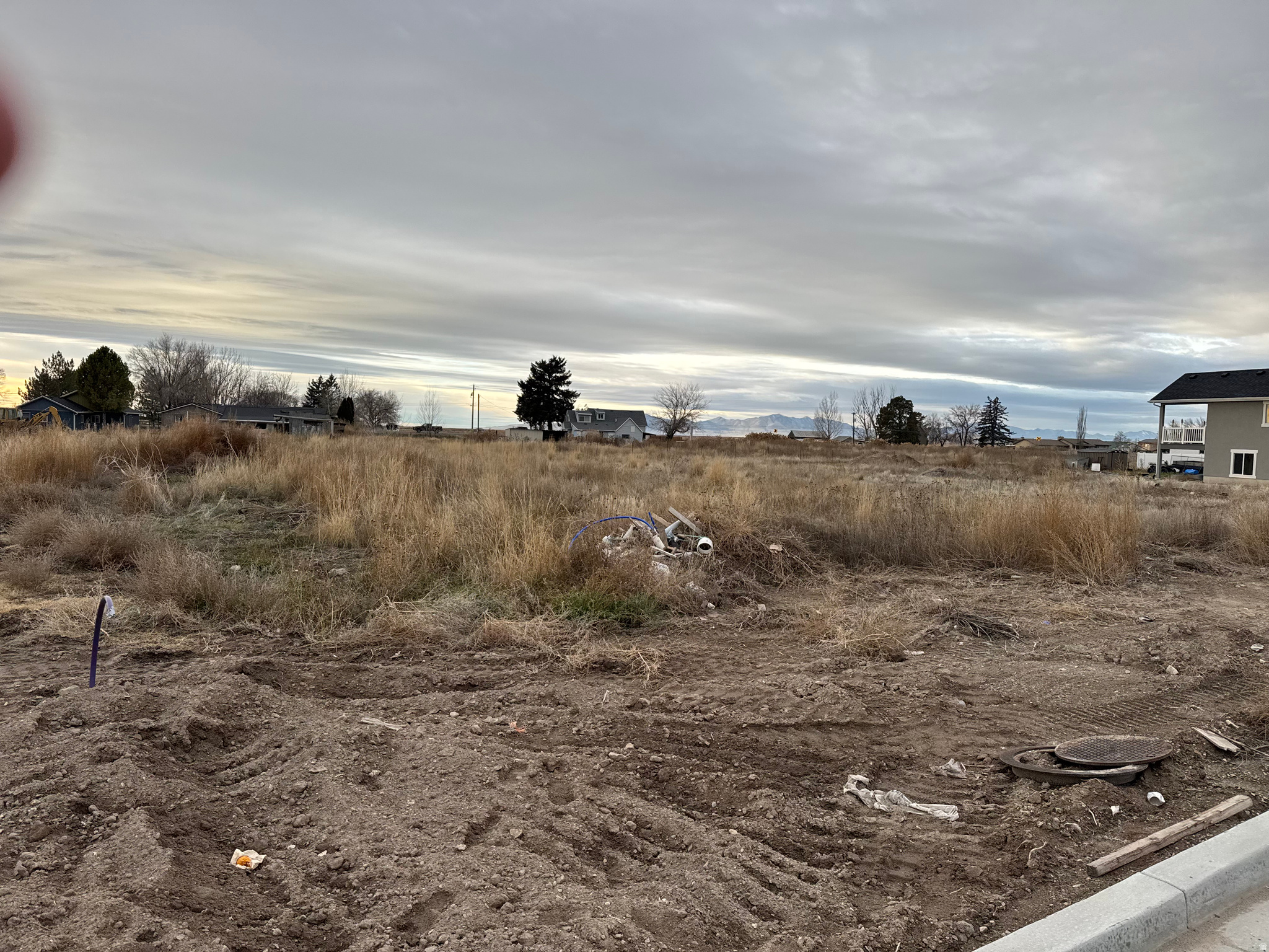 WEST VIEW - Land