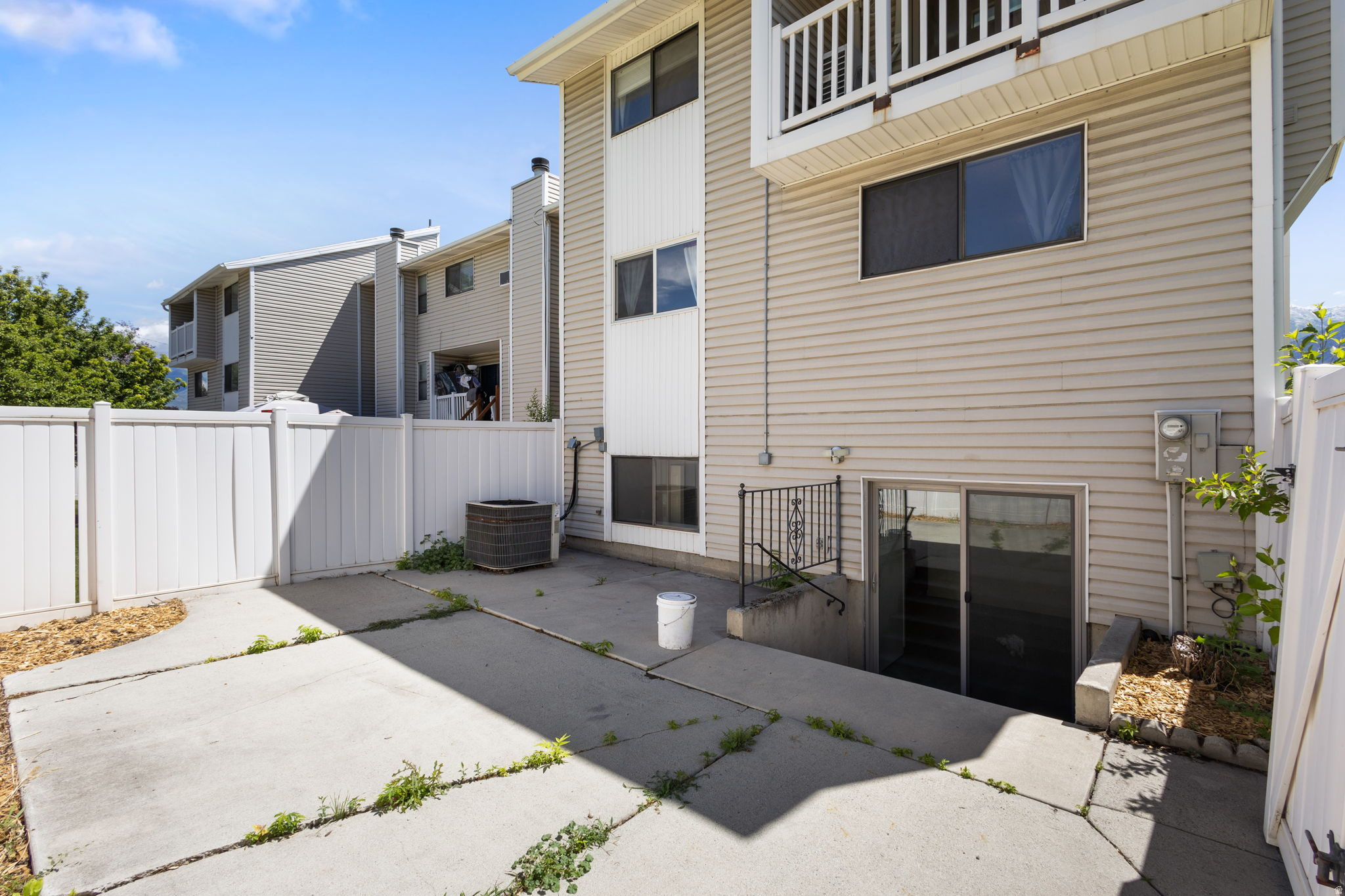 WEST - Residential