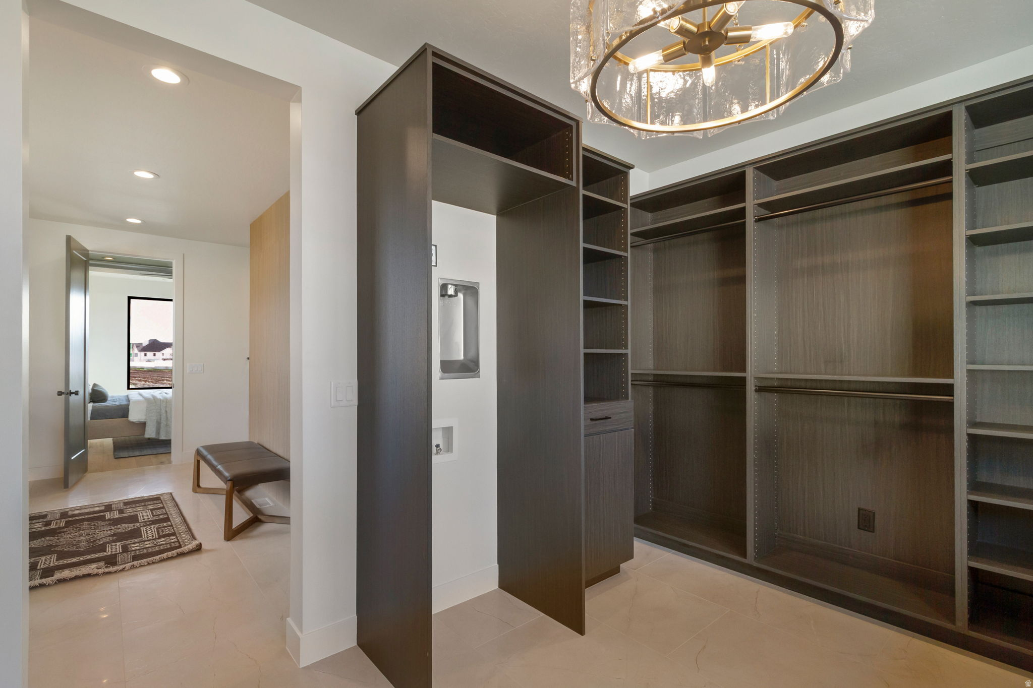 CHESTNUT FARMS - Residential