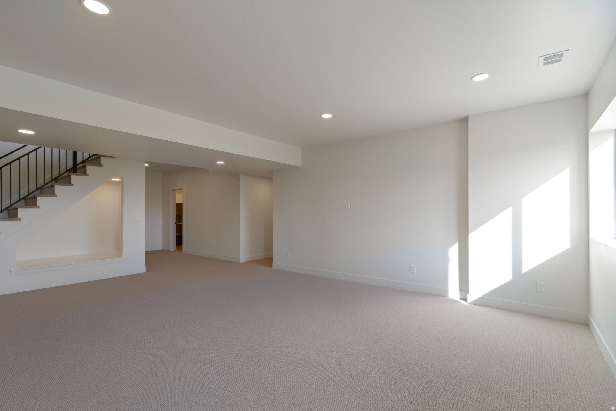 CHESTNUT FARMS - Residential
