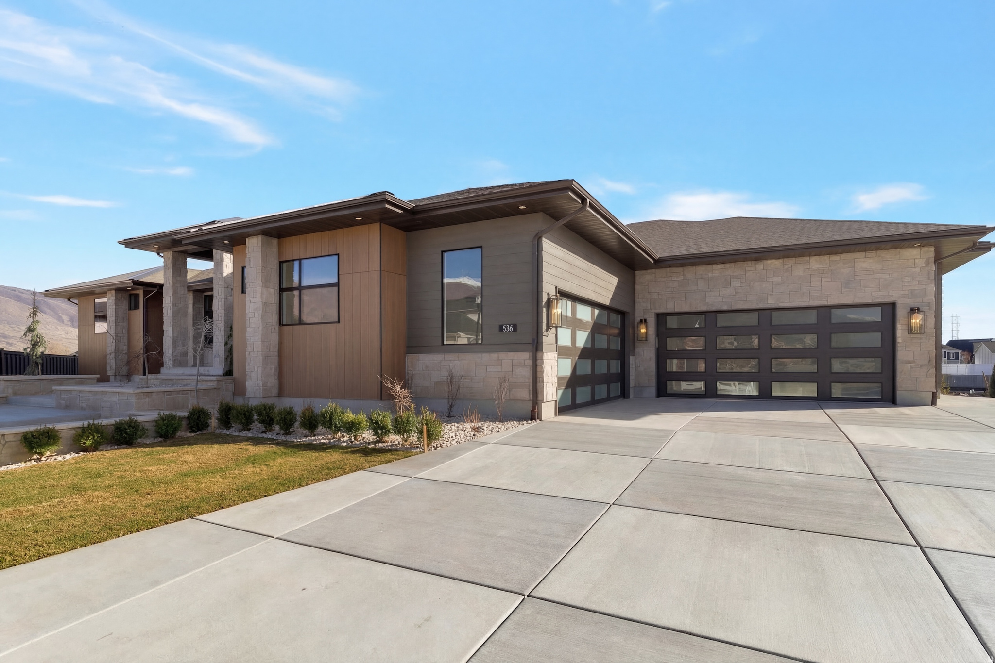 CHESTNUT FARMS - Residential