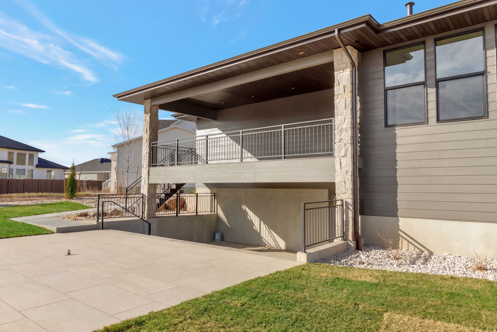 CHESTNUT FARMS - Residential