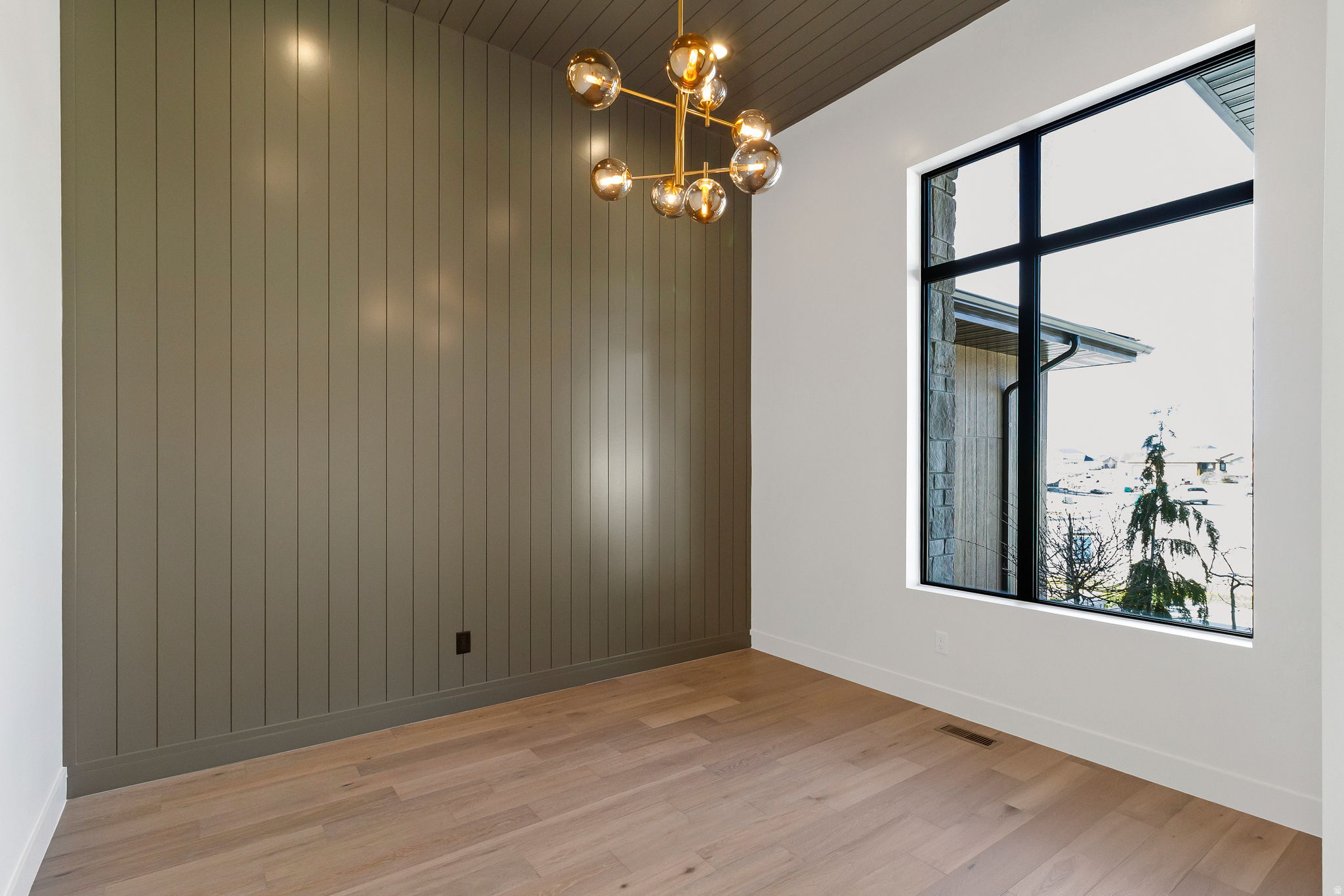 CHESTNUT FARMS - Residential