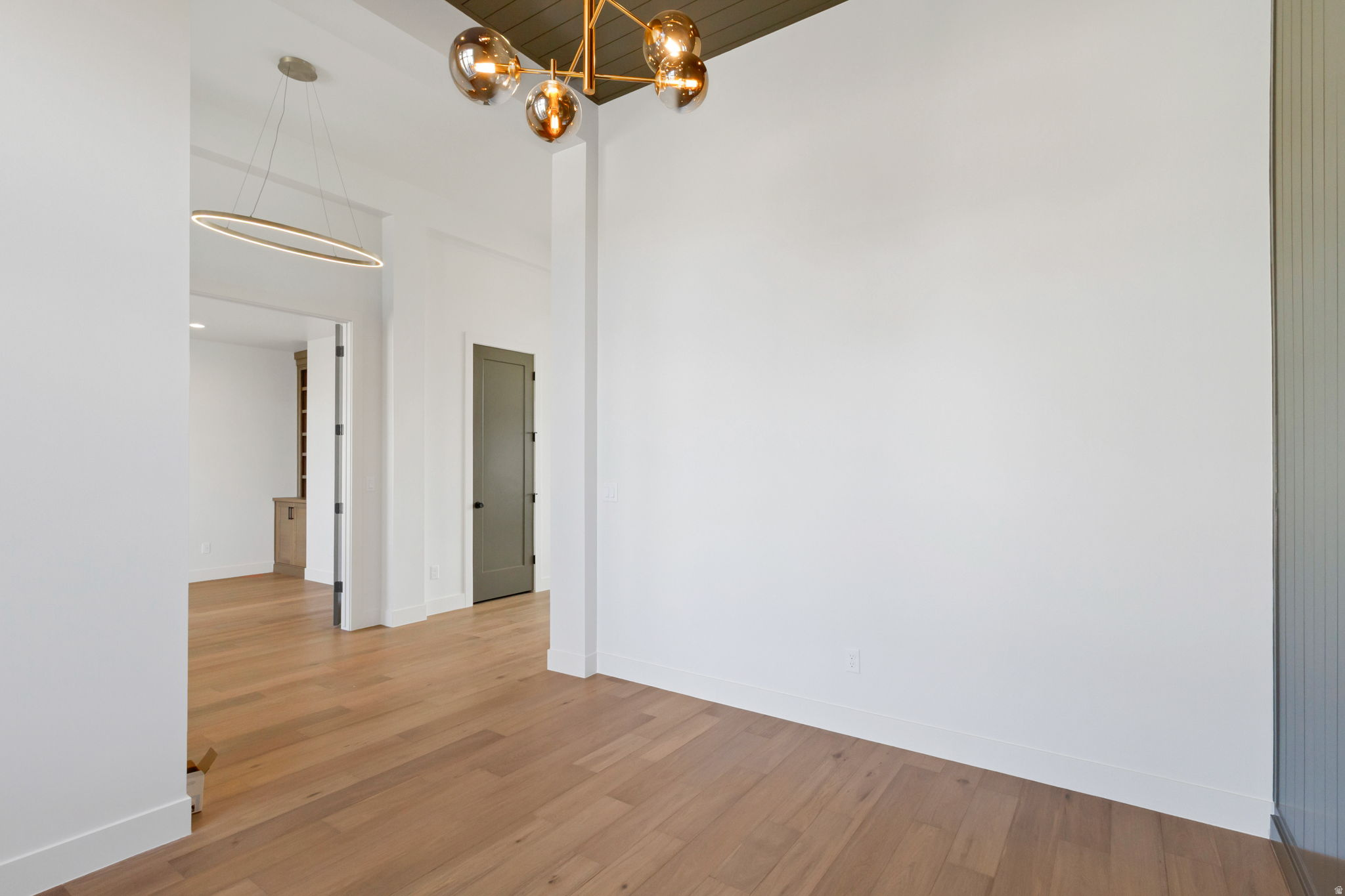 CHESTNUT FARMS - Residential