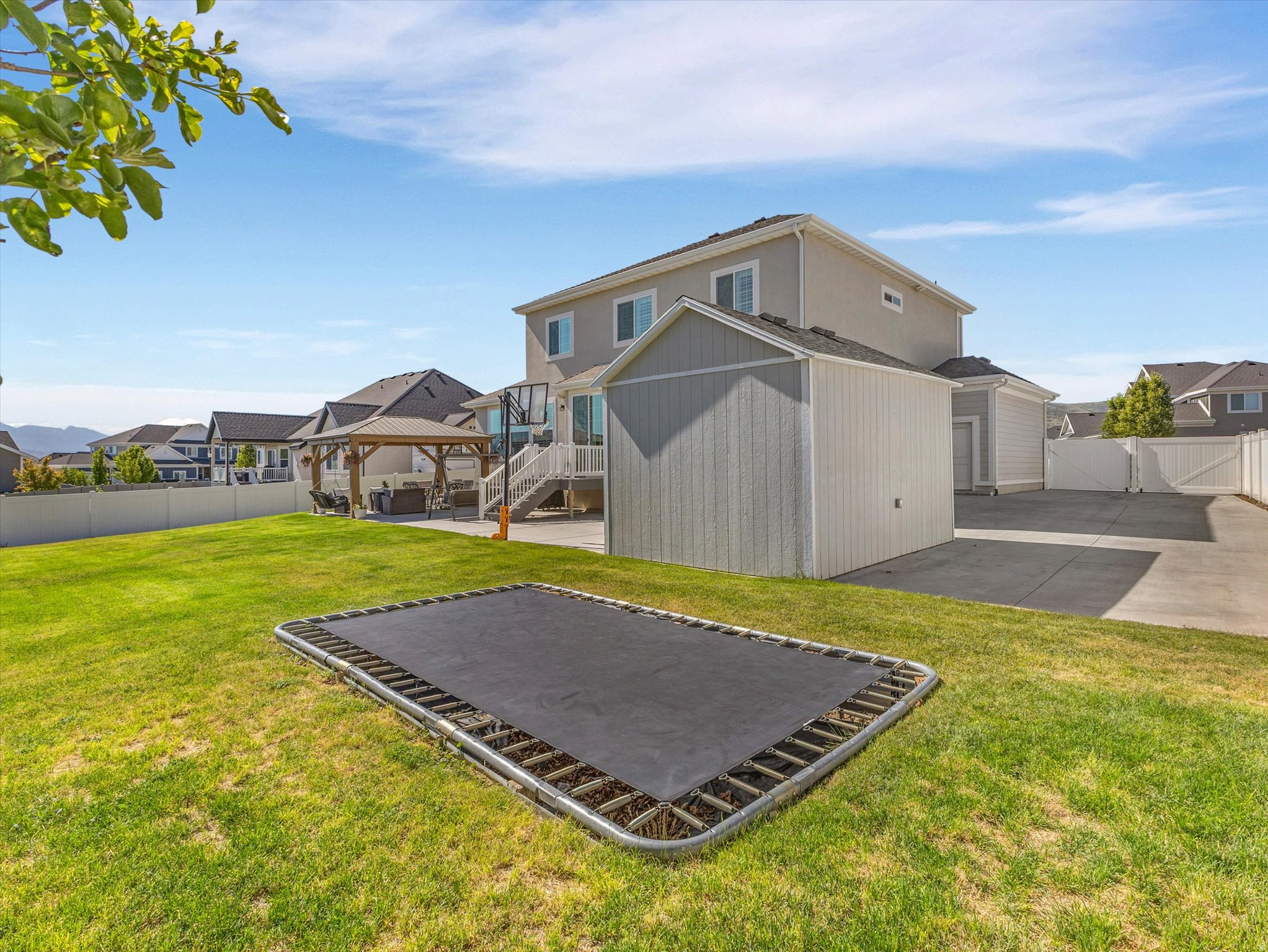 JUNIPER ESTATES - Residential
