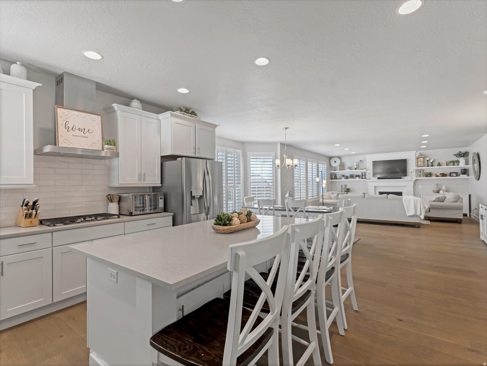 JUNIPER ESTATES - Residential