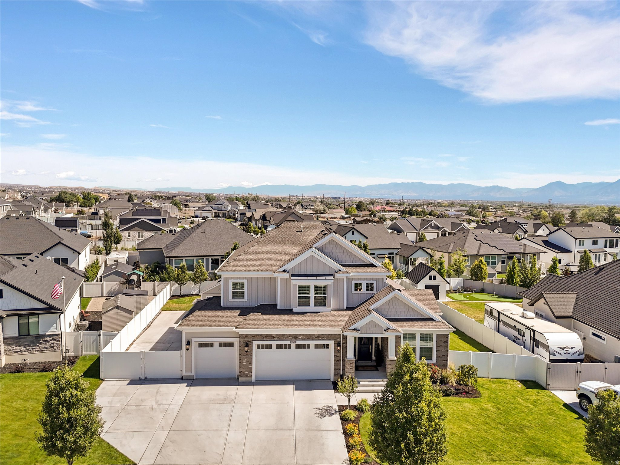 JUNIPER ESTATES - Residential
