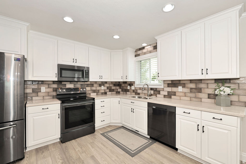 LITTLE WILLOW ESTATES - Residential