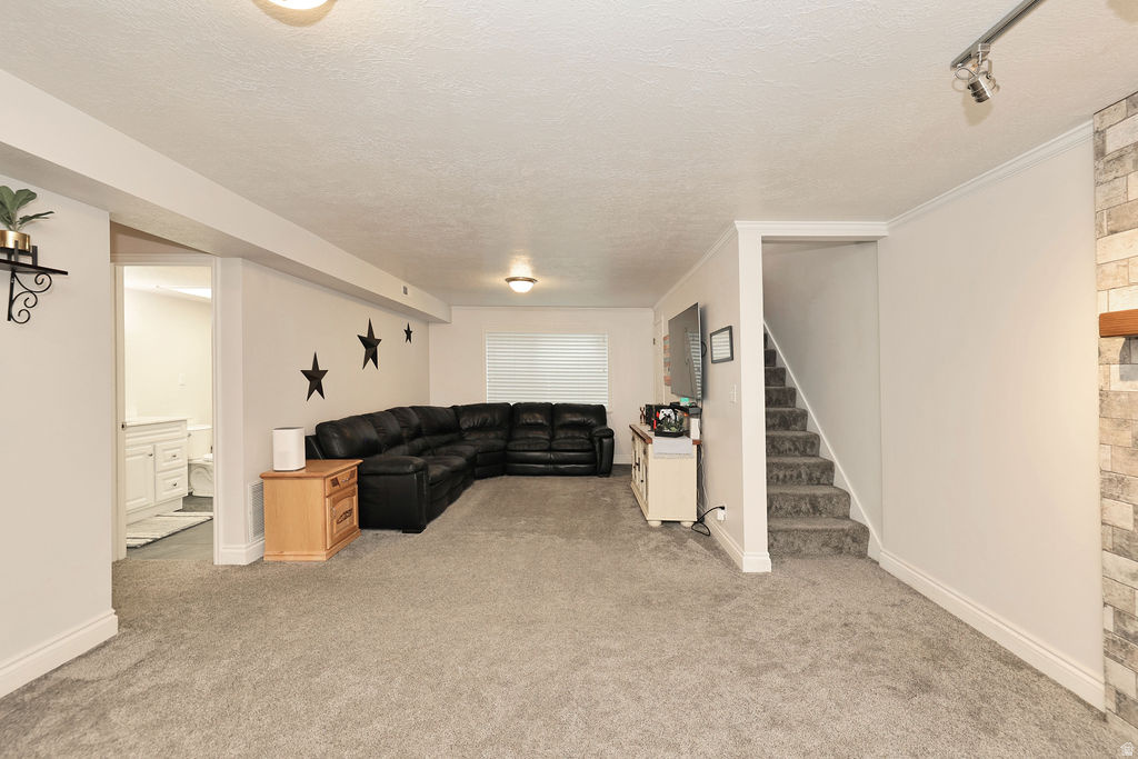 LITTLE WILLOW ESTATES - Residential