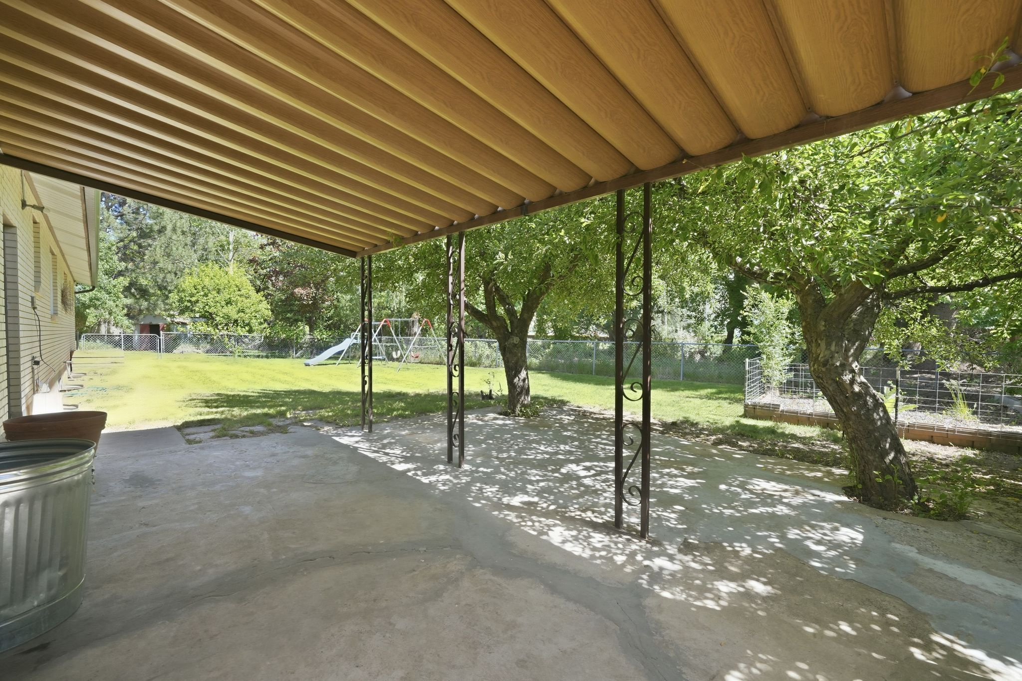 WATERFRONT/WEBER RIV - Residential