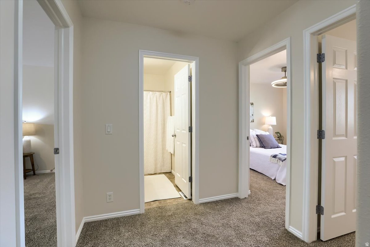 COUNTRY LANE - Residential