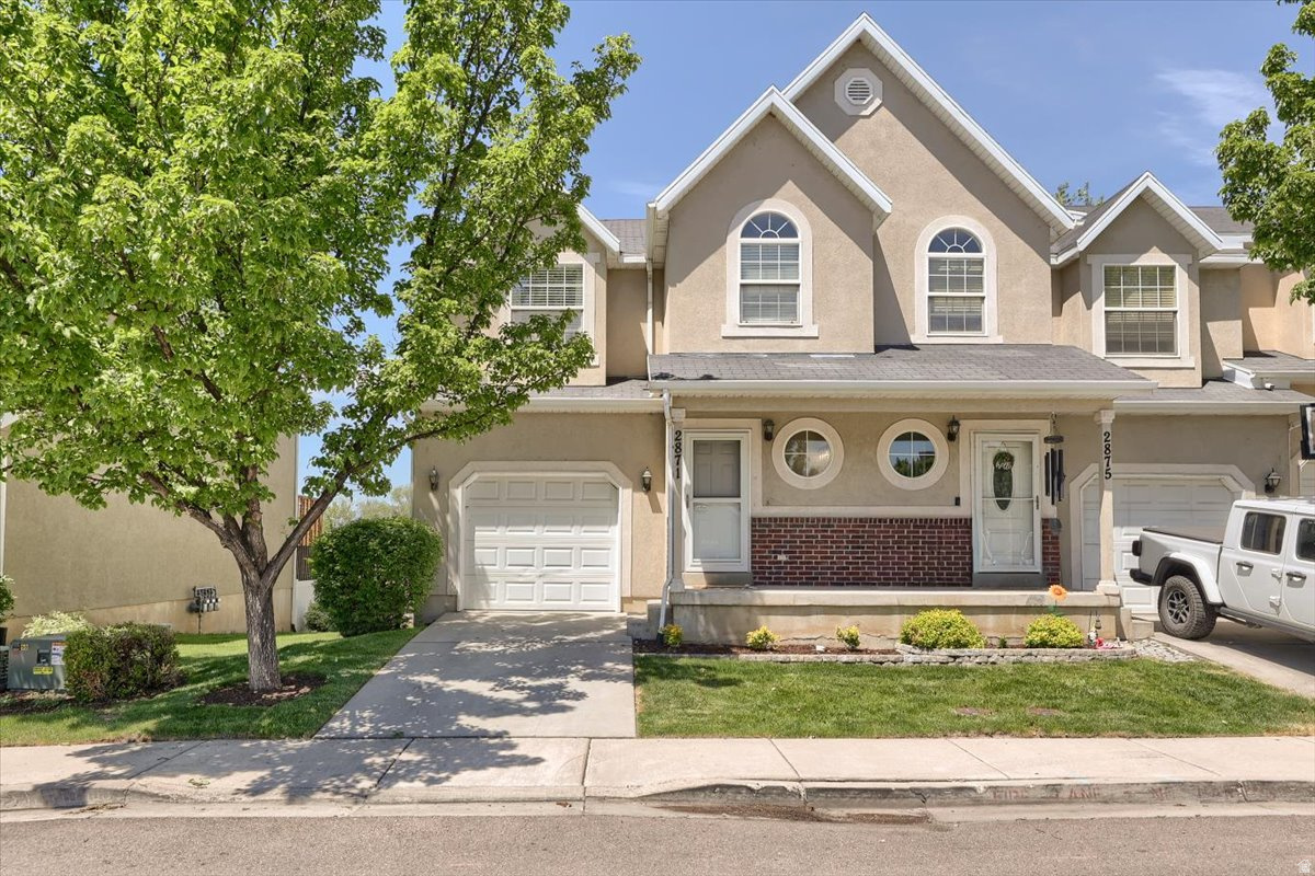 COUNTRY LANE - Residential