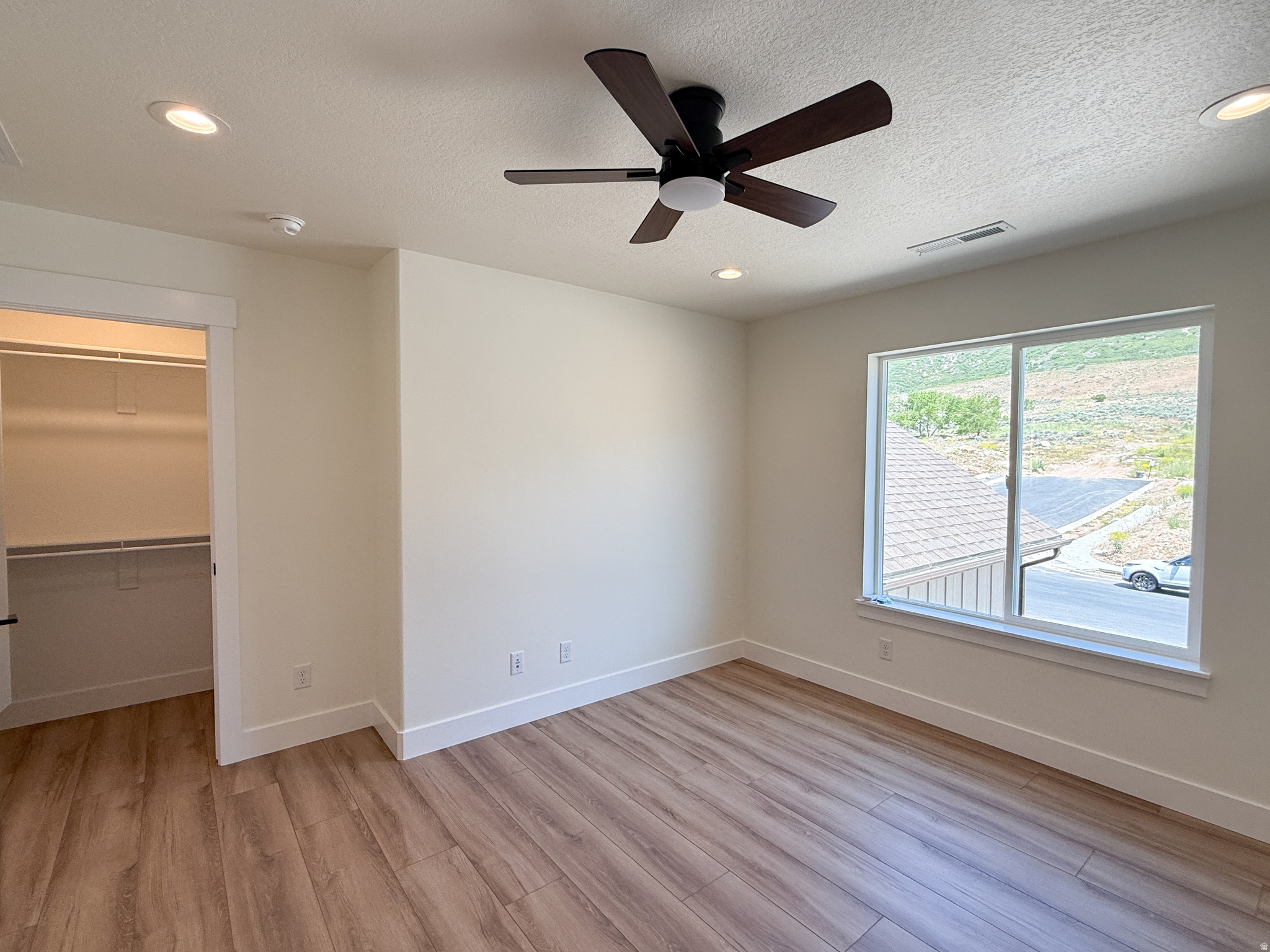 NORTHVIEW ESTATES - Residential