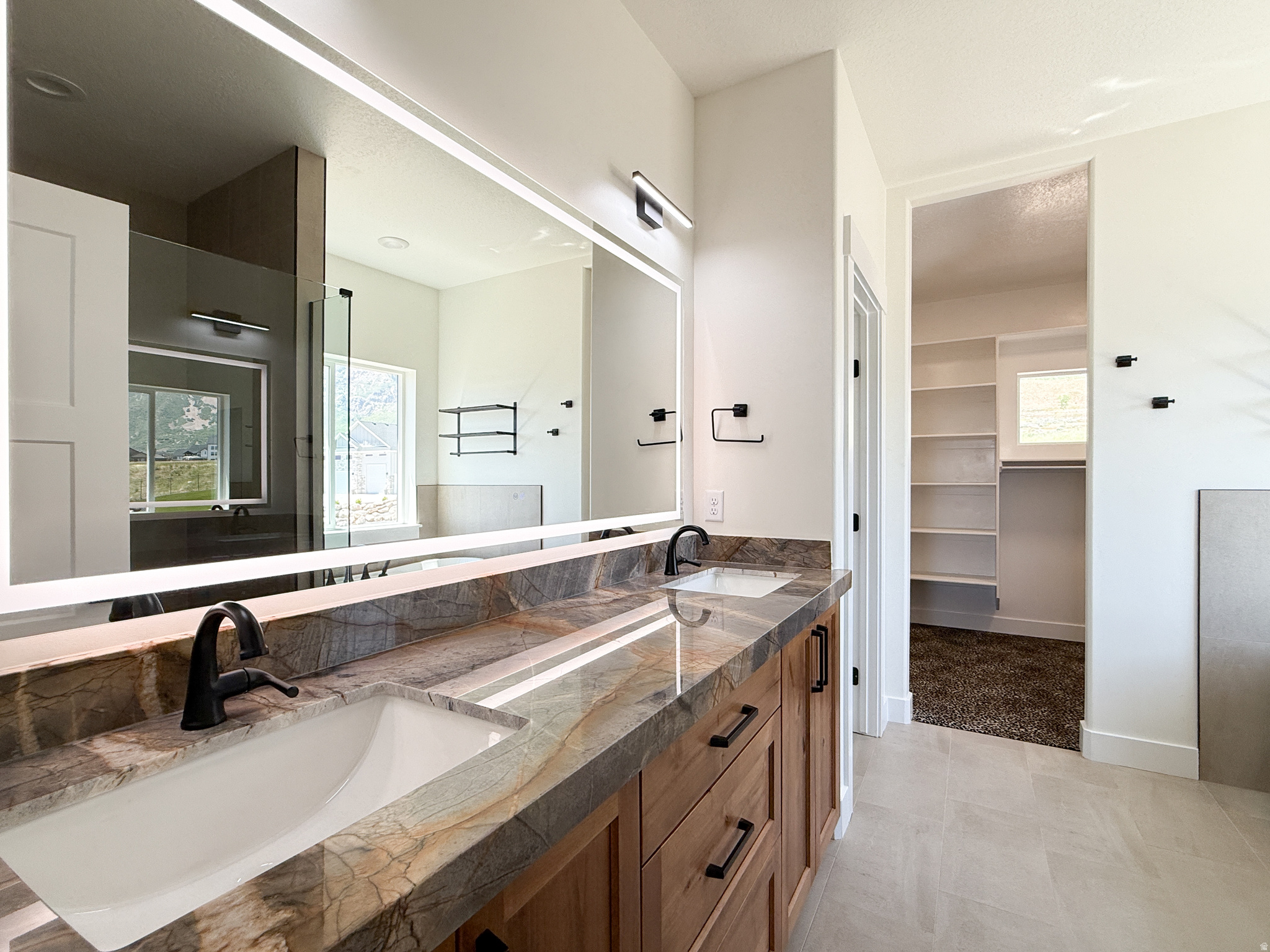 NORTHVIEW ESTATES - Residential