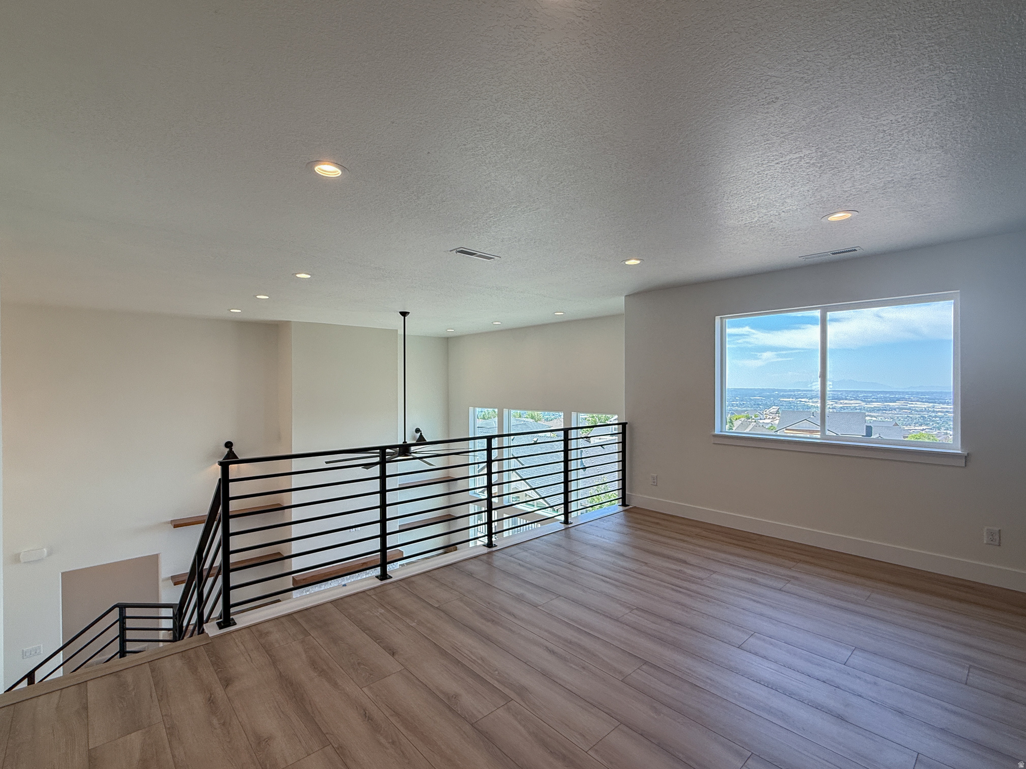 NORTHVIEW ESTATES - Residential