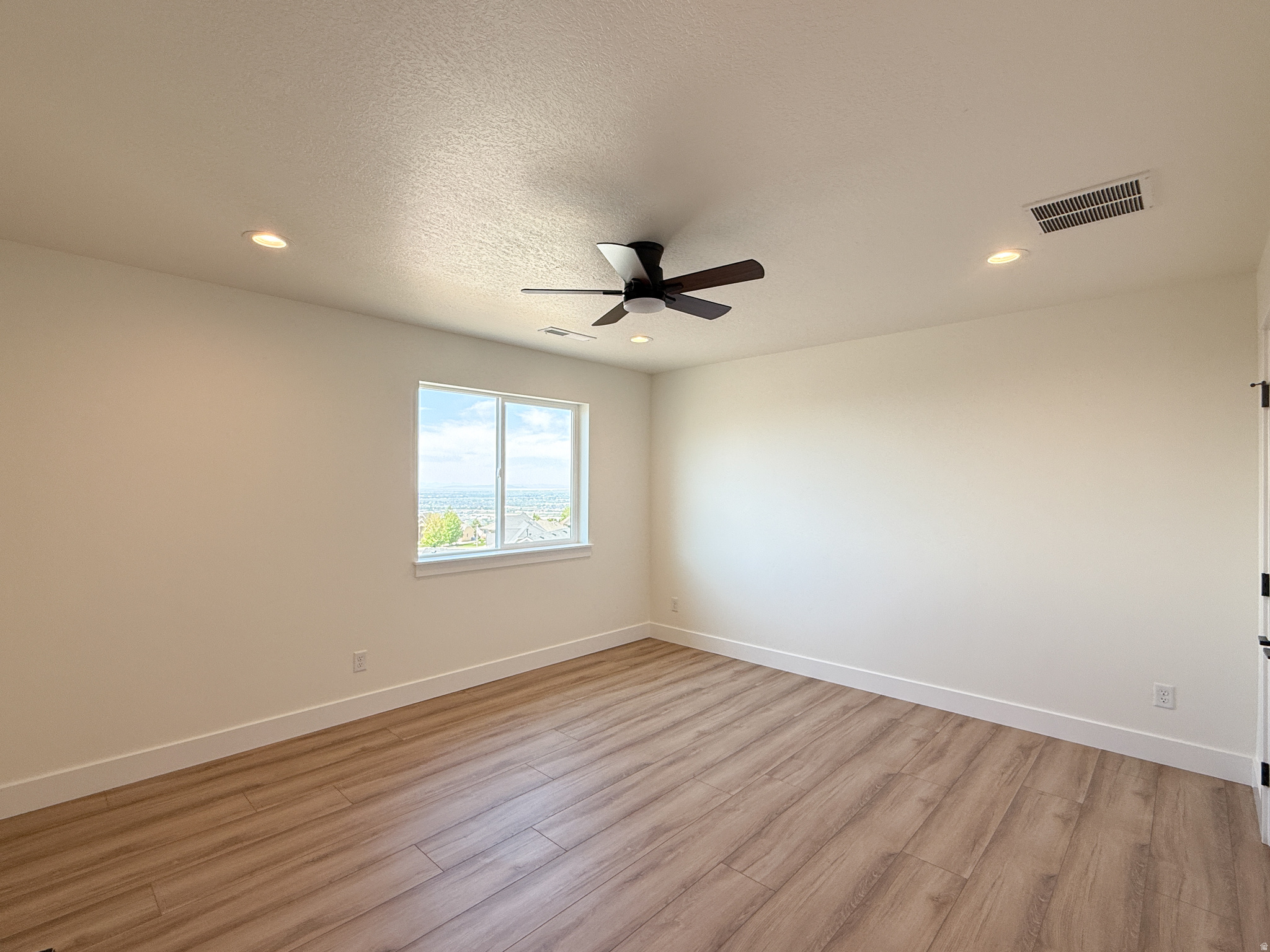 NORTHVIEW ESTATES - Residential