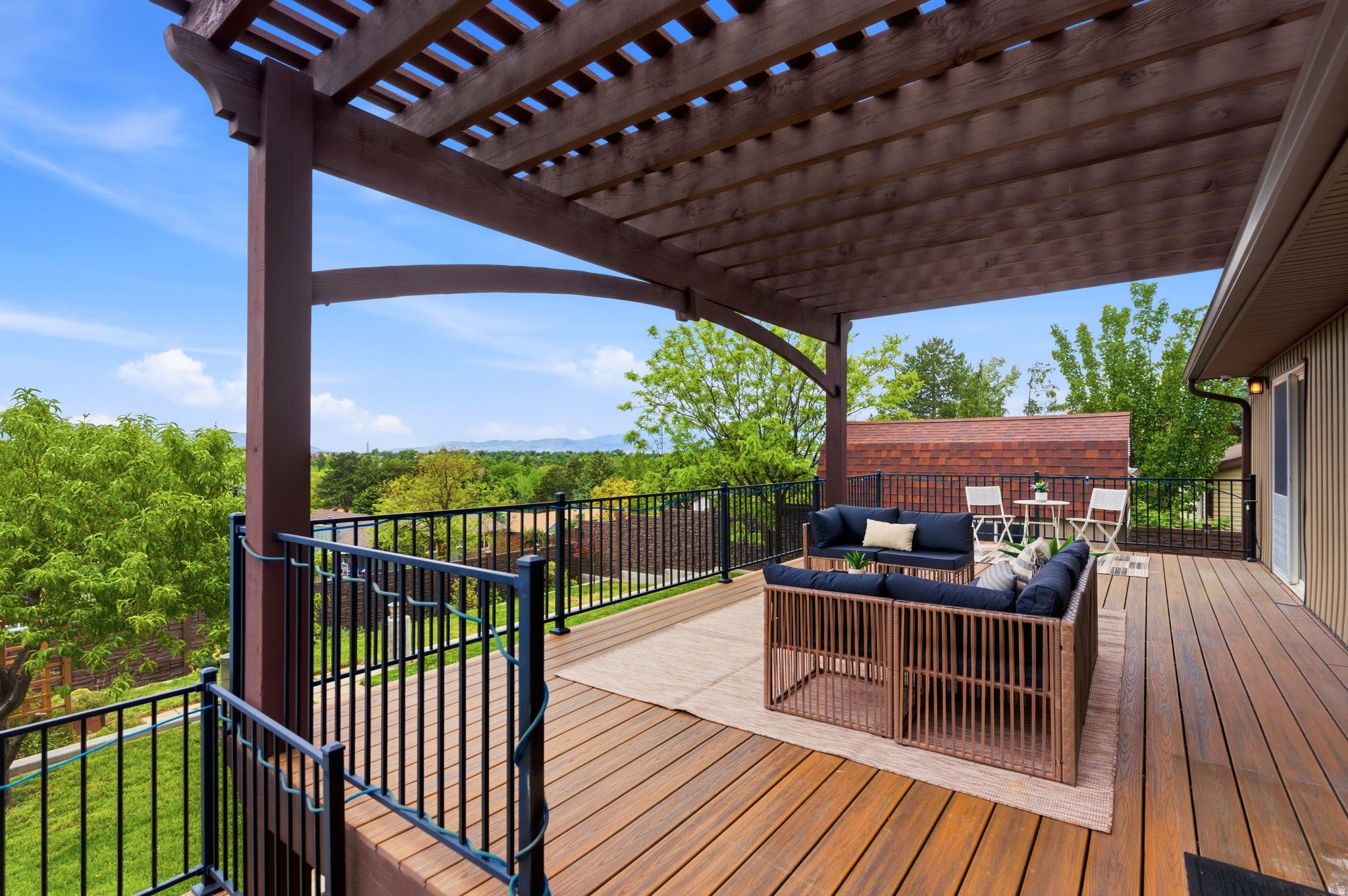 WILLOW CREEK MEADOWS #4 - Residential
