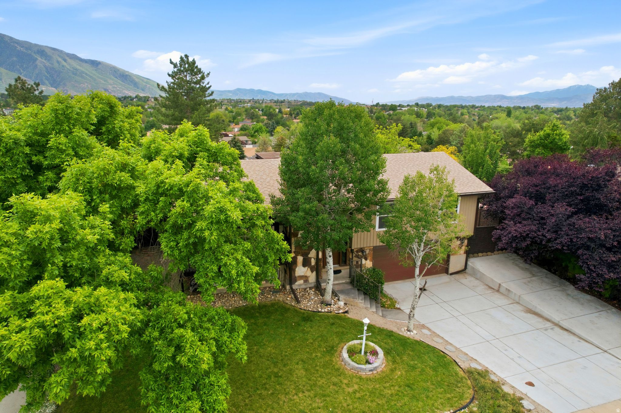 WILLOW CREEK MEADOWS #4 - Residential