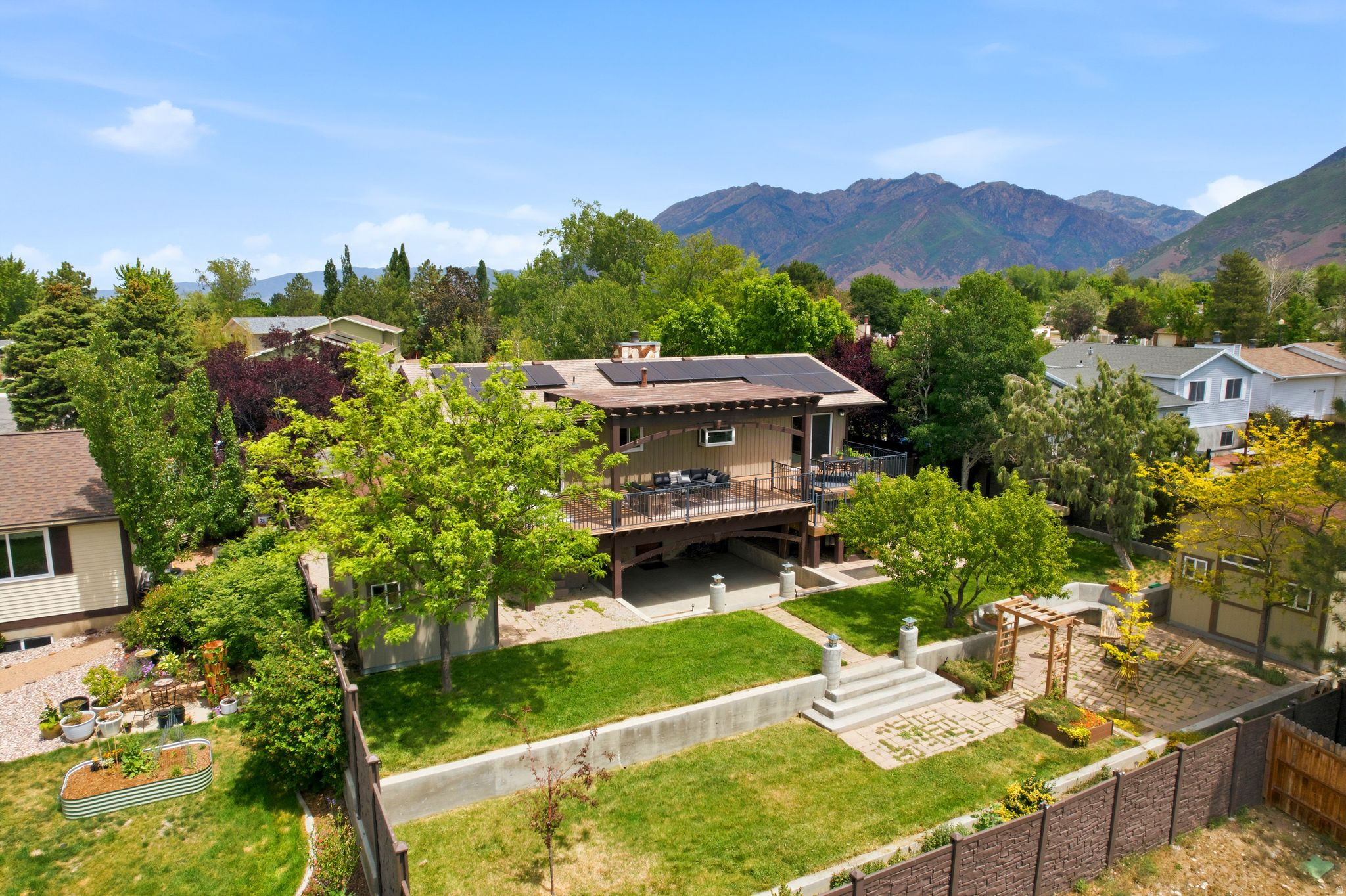 WILLOW CREEK MEADOWS #4 - Residential