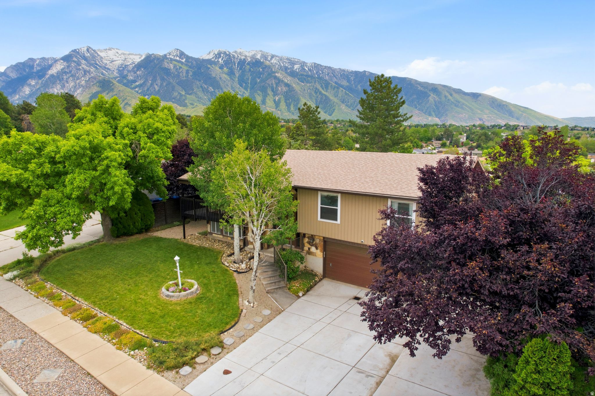 WILLOW CREEK MEADOWS #4 - Residential