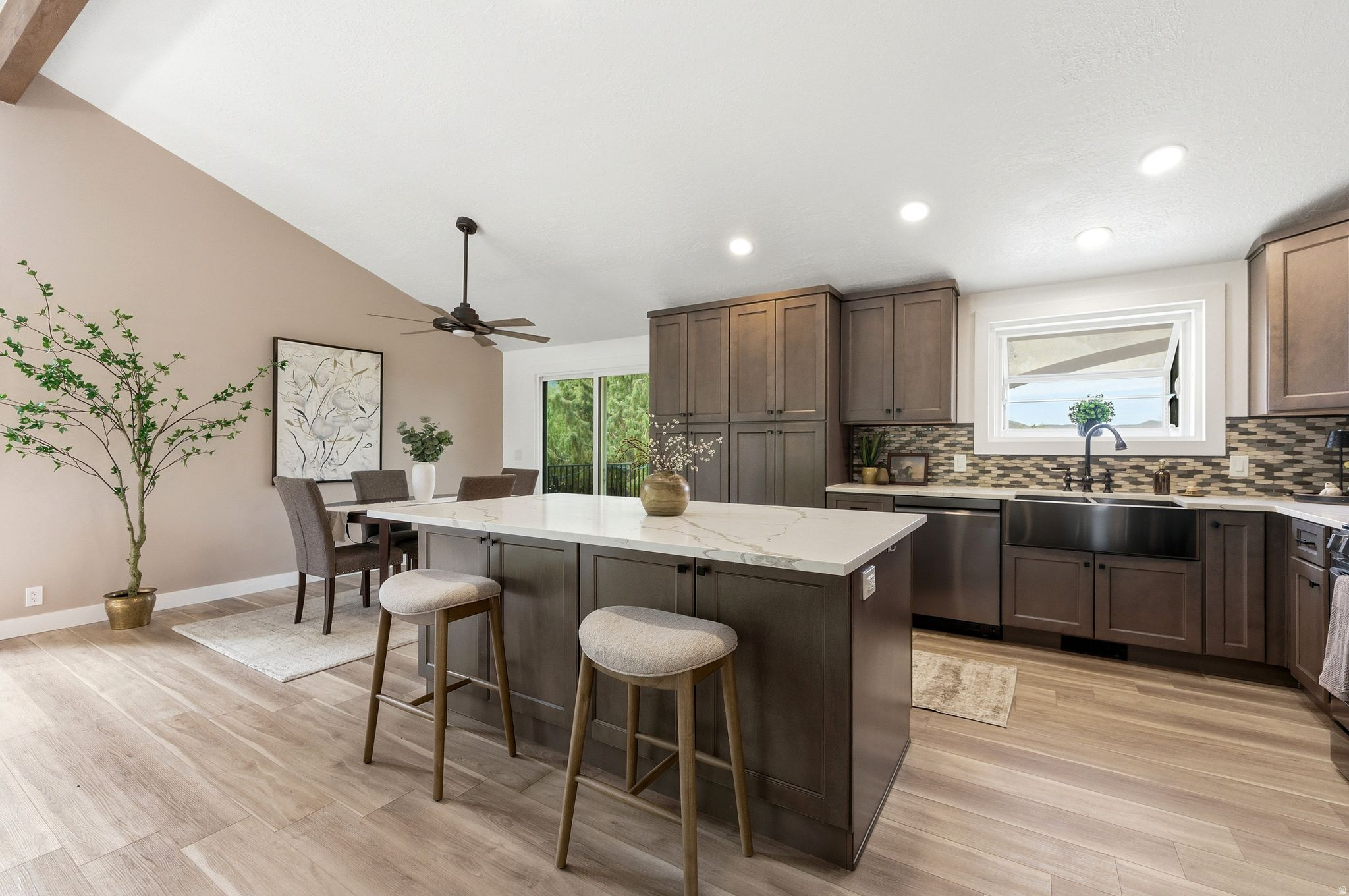 WILLOW CREEK MEADOWS #4 - Residential