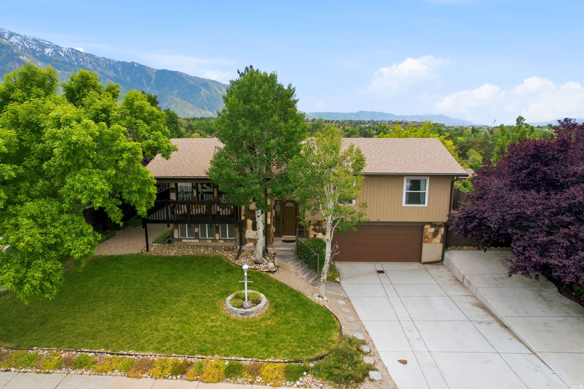 WILLOW CREEK MEADOWS #4 - Residential