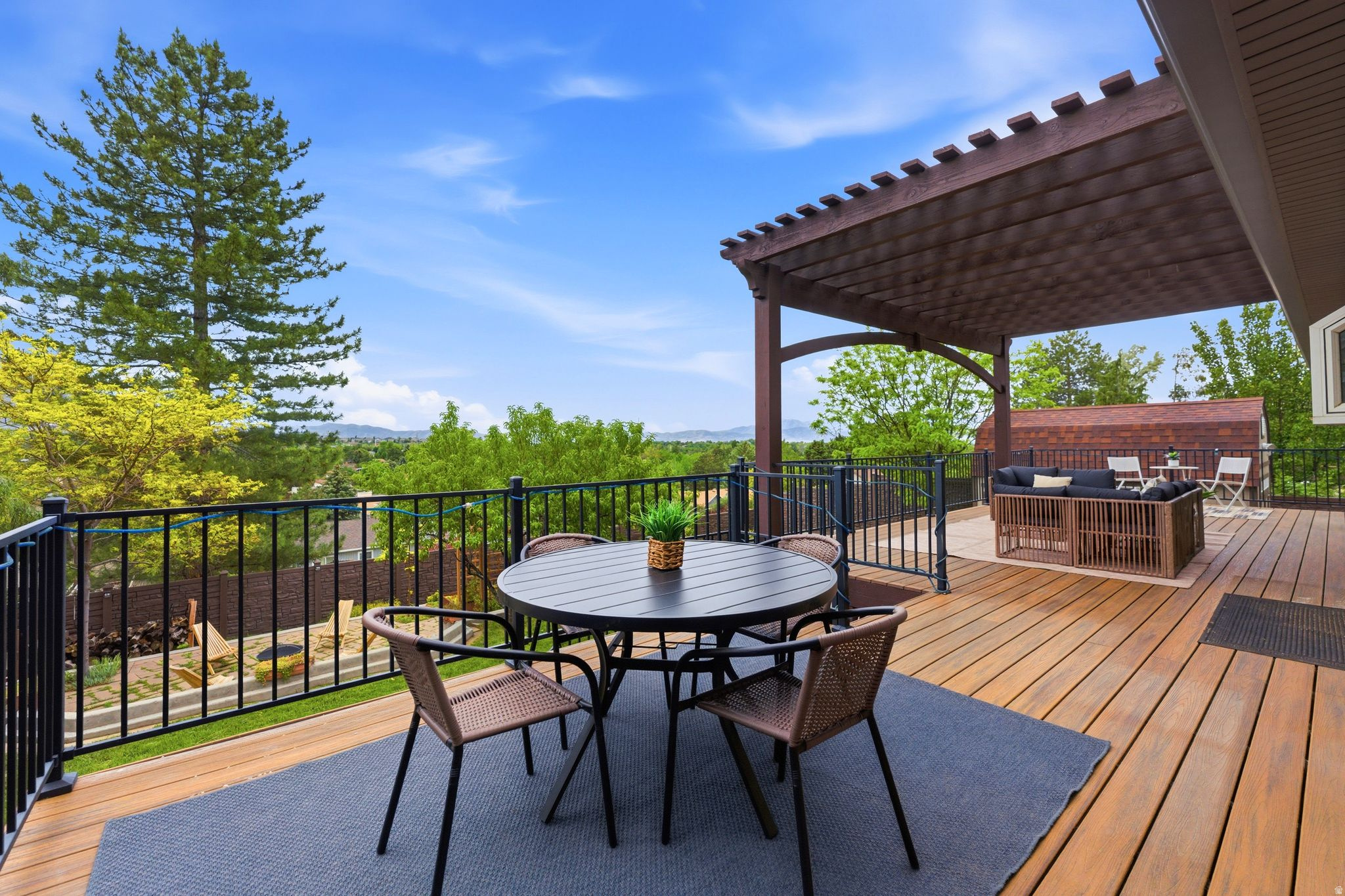 WILLOW CREEK MEADOWS #4 - Residential