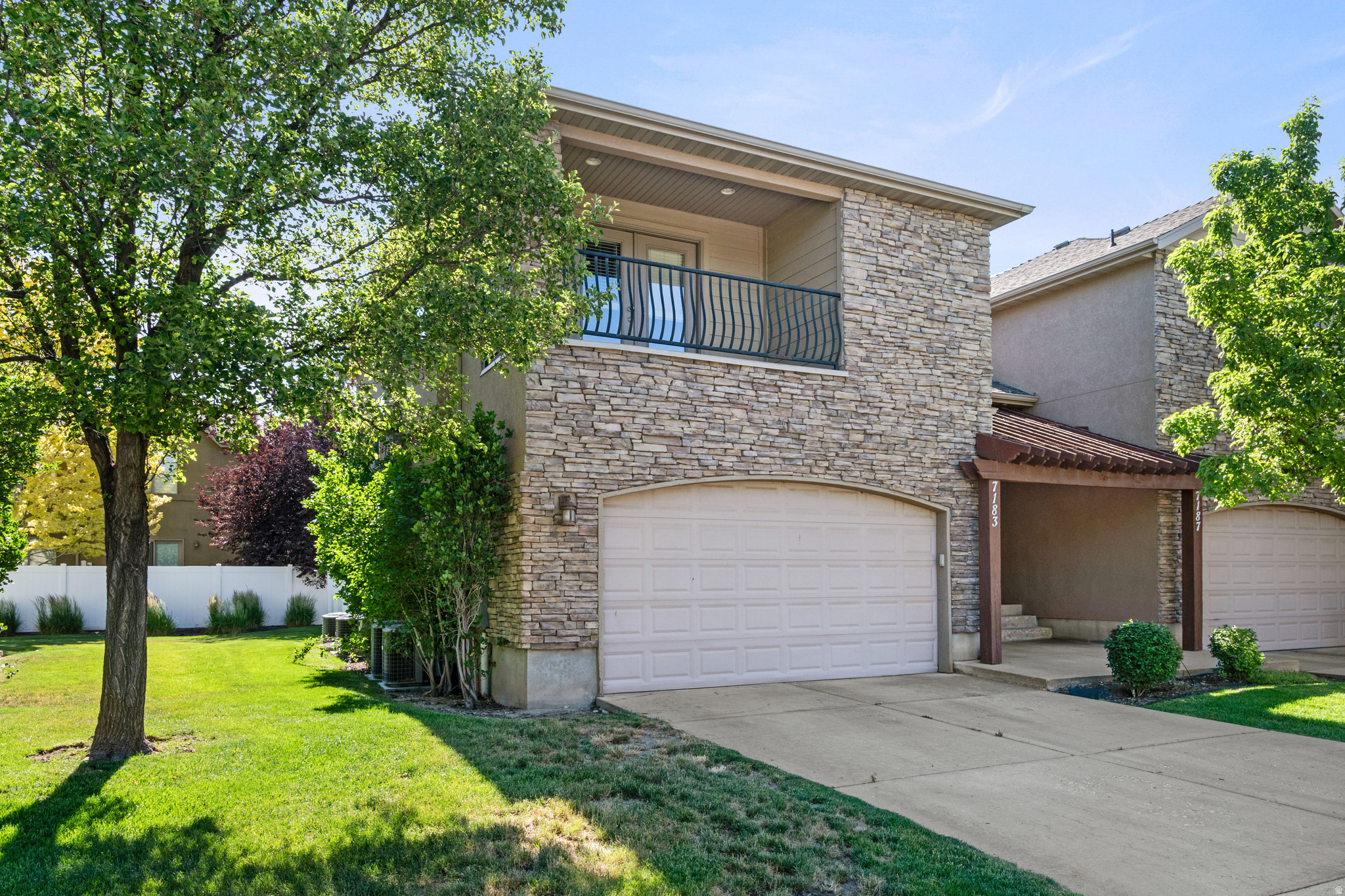 72ND STREET VILLAS - Residential