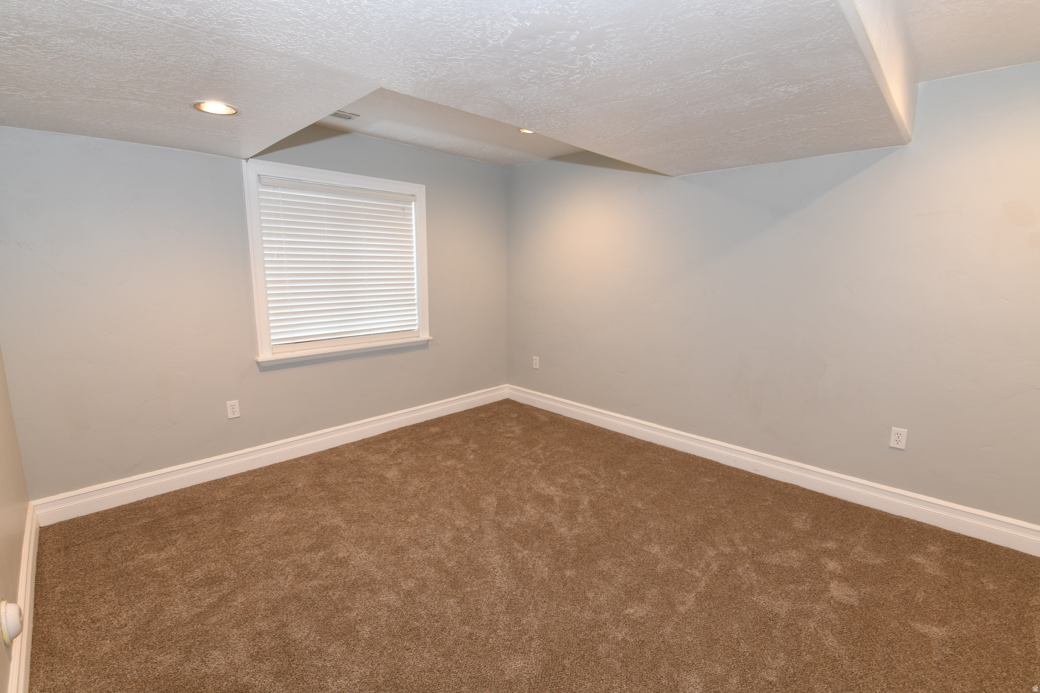 HARVEST HOMES - Residential