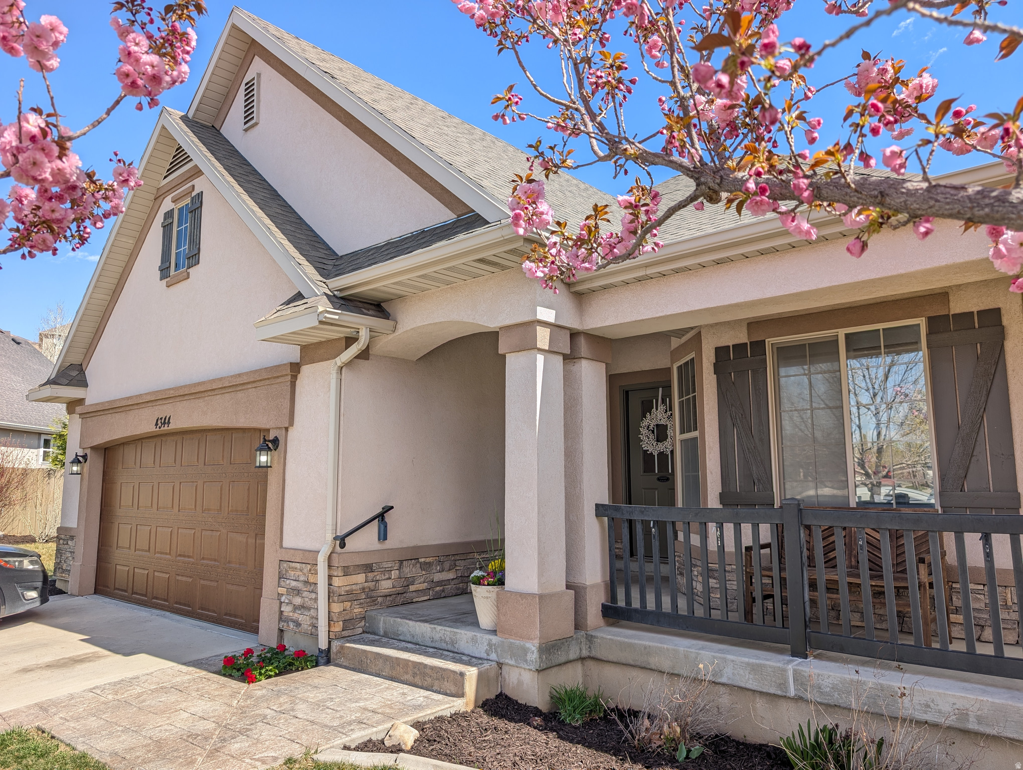 HARVEST HOMES - Residential