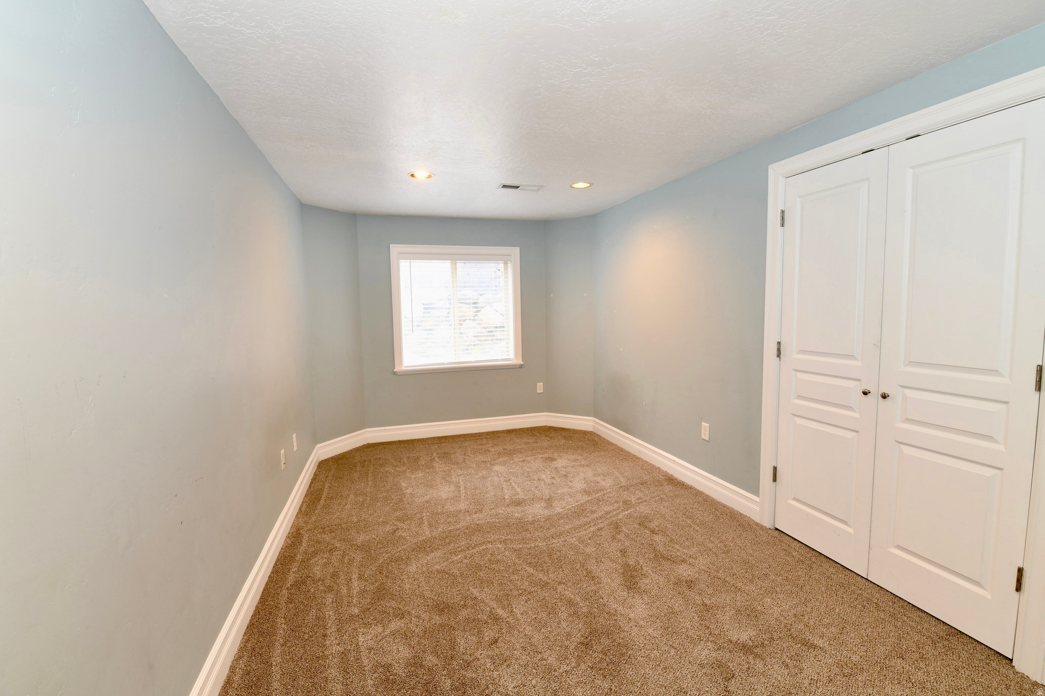 HARVEST HOMES - Residential
