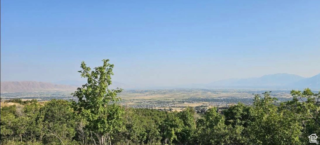 AMAZING SUMMIT CREEK LOT!!!! This lot offers amazing views of the mountains and valley.  Surrounded by scrub oak and a short distance to the club house that offers a pool, playground, club house, walking trails and much more.  Come build on this lot where you feel like you are up far away in the mountains but only minutes to town!!!!  taxes are estimated, buyers and buyer's agent to verify all info