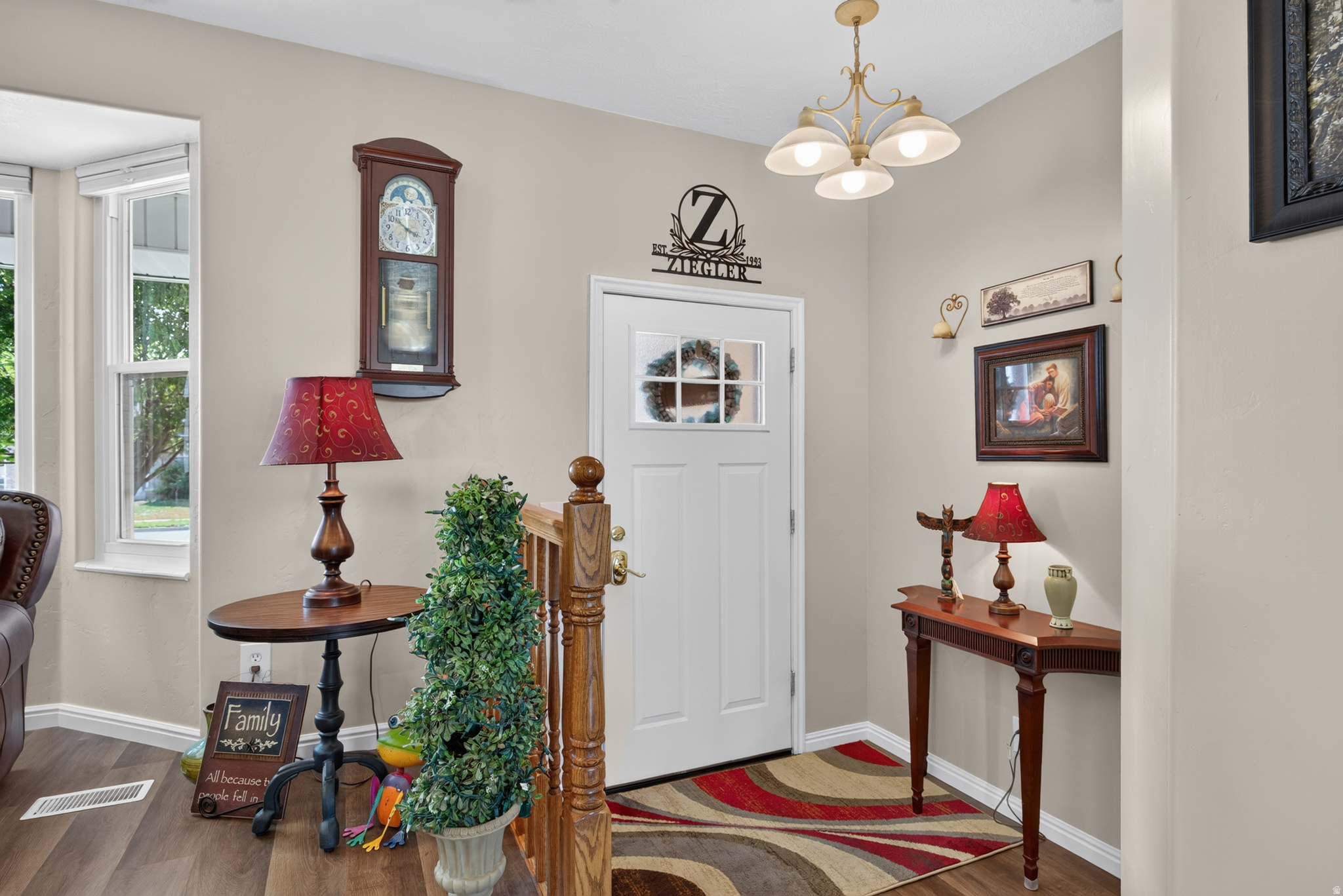 WINDSOR MEADOWS - Residential