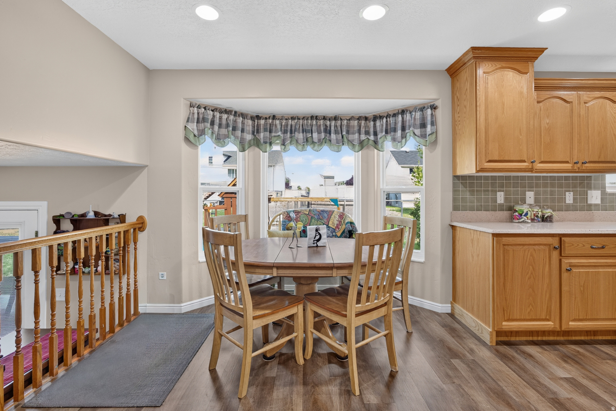 WINDSOR MEADOWS - Residential