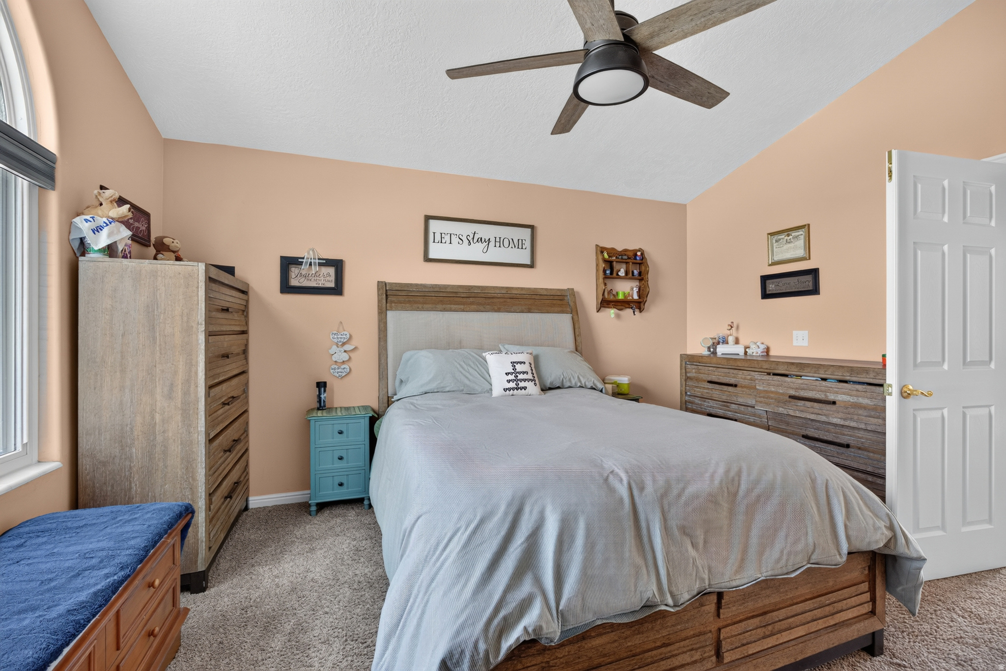 WINDSOR MEADOWS - Residential