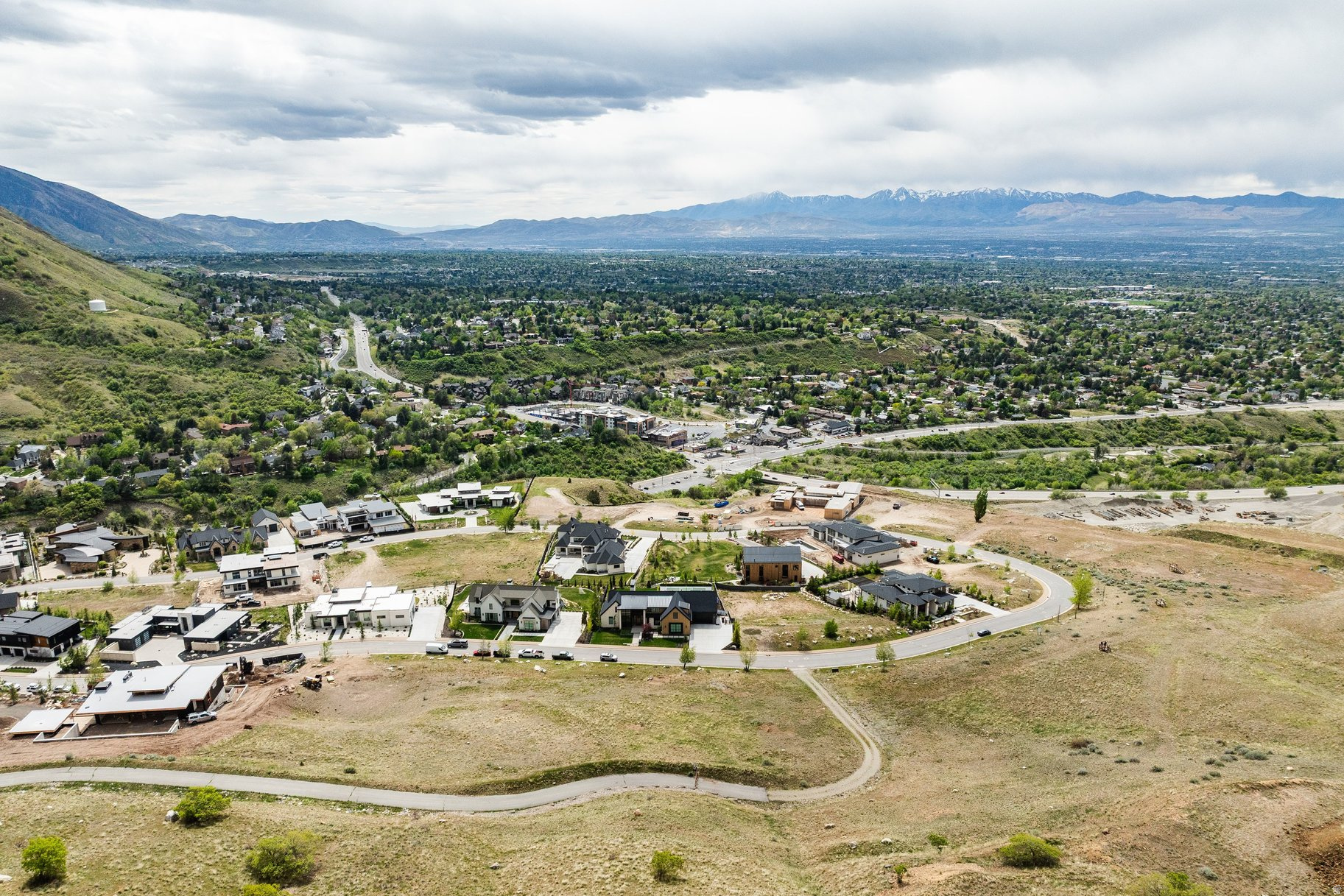 COTTONWOOD CANYON ES - Land