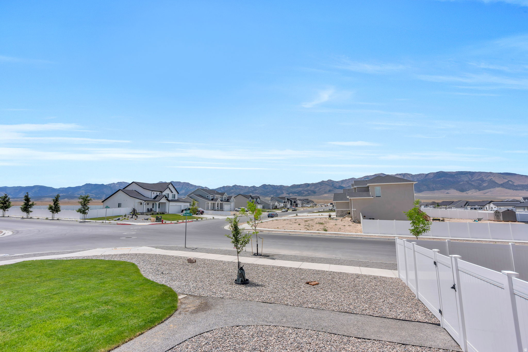 CHERRY WOOD - Residential