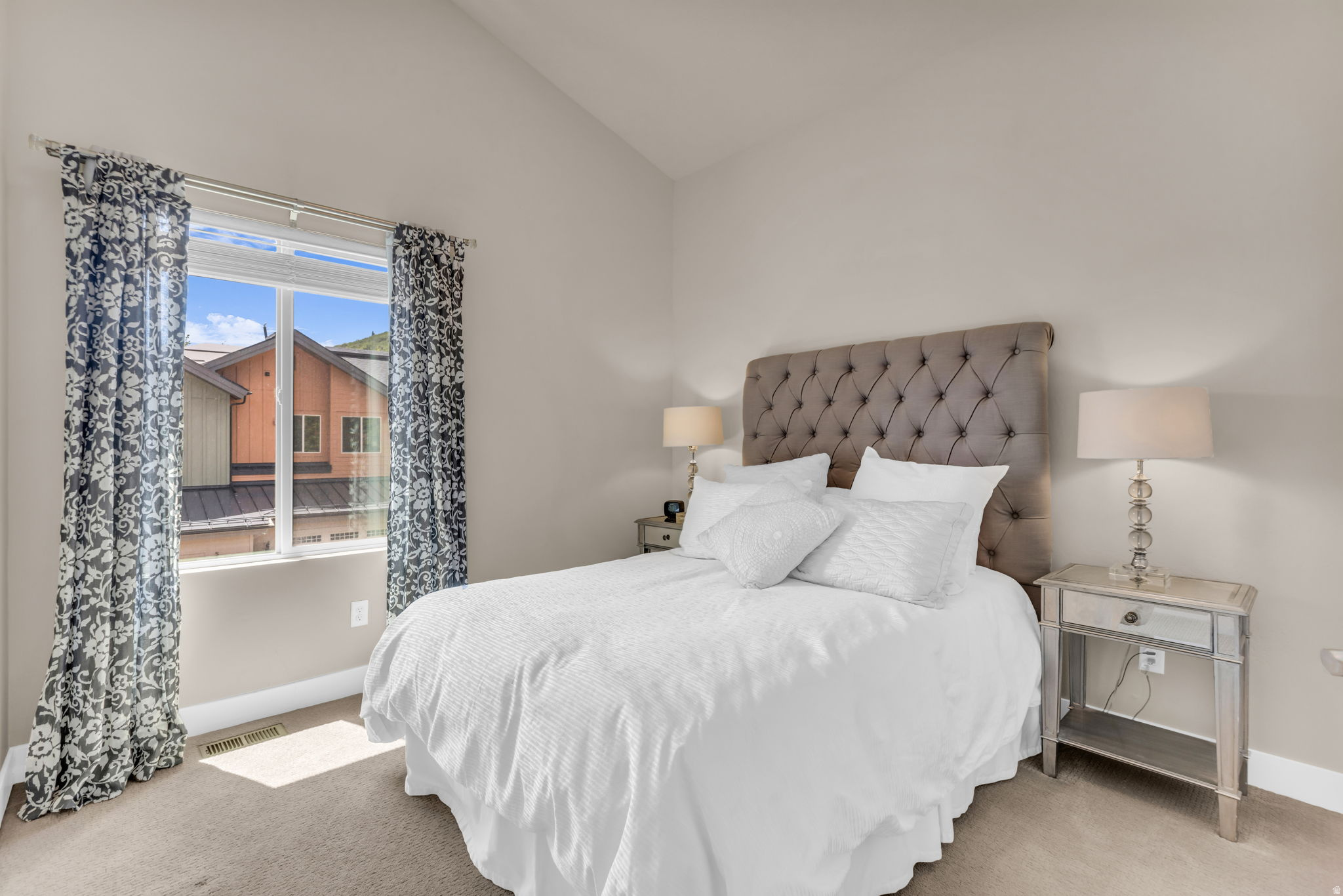 COURTYARDS AT QUARRY - Residential