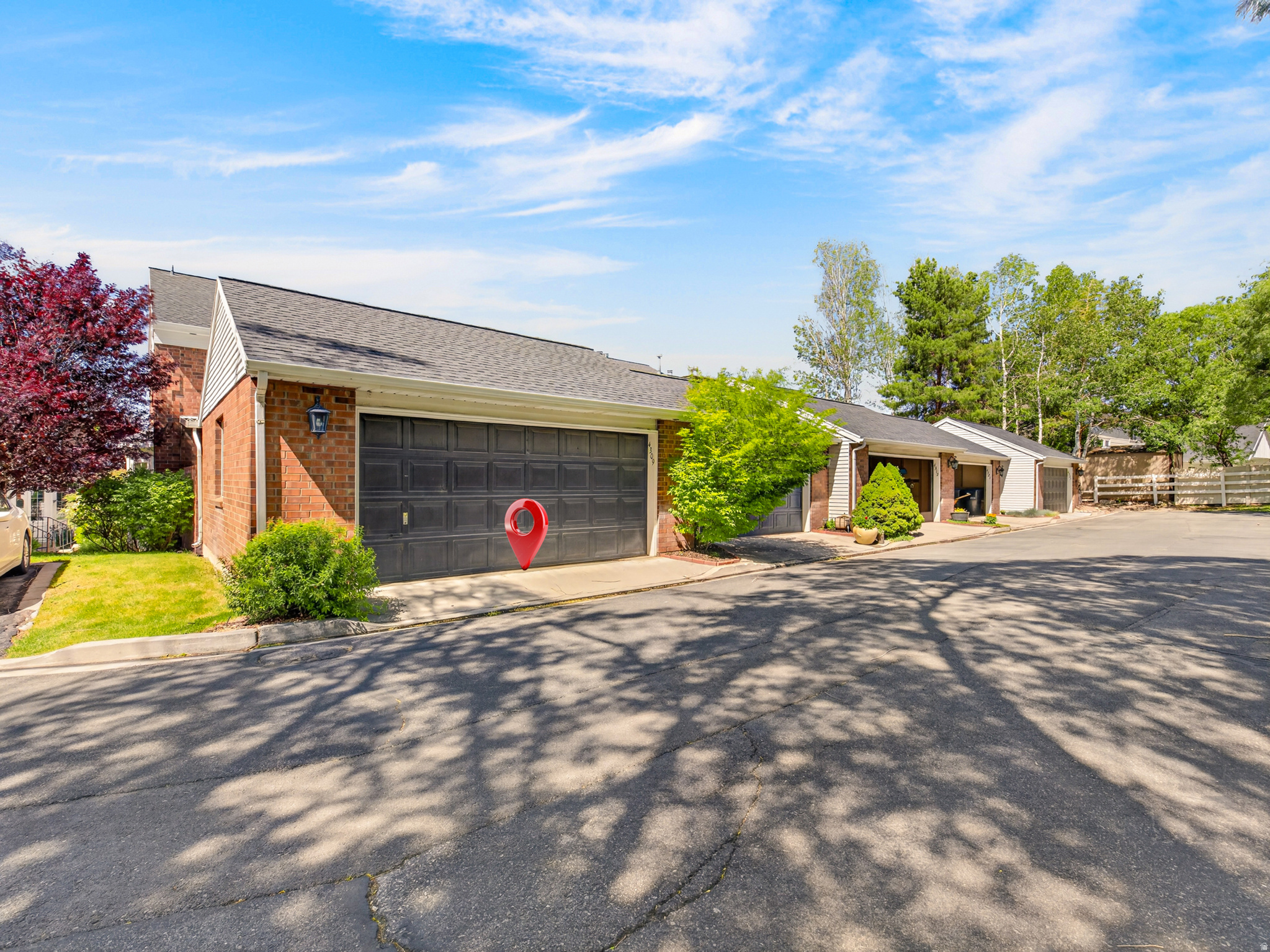 IVY AT THE RIDGE - Residential