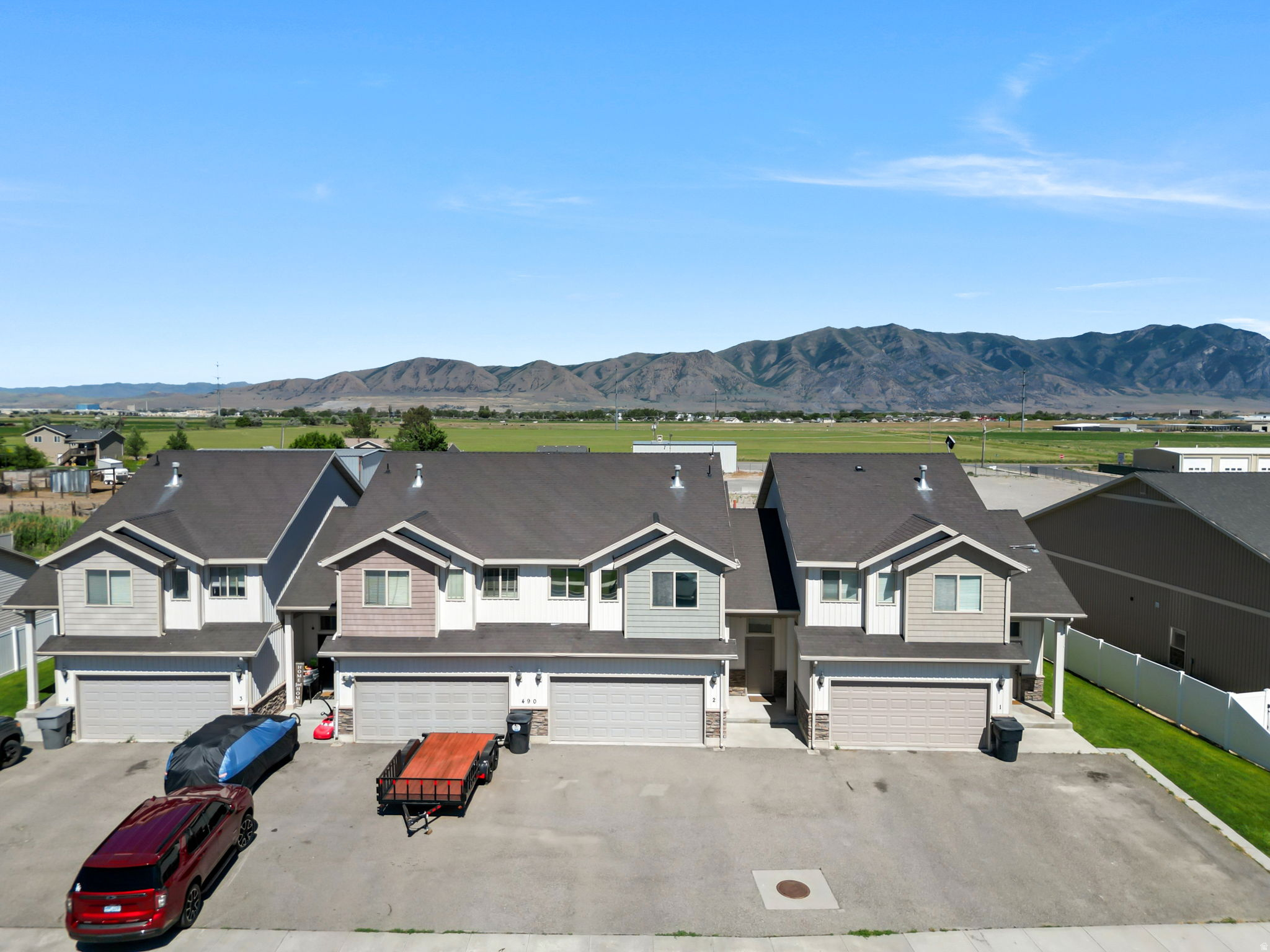 RIVER VALLEY 4 PLEX - Residential