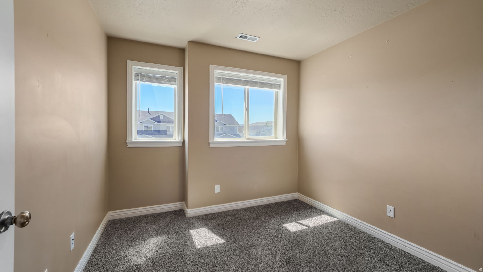RIVER VALLEY 4 PLEX - Residential